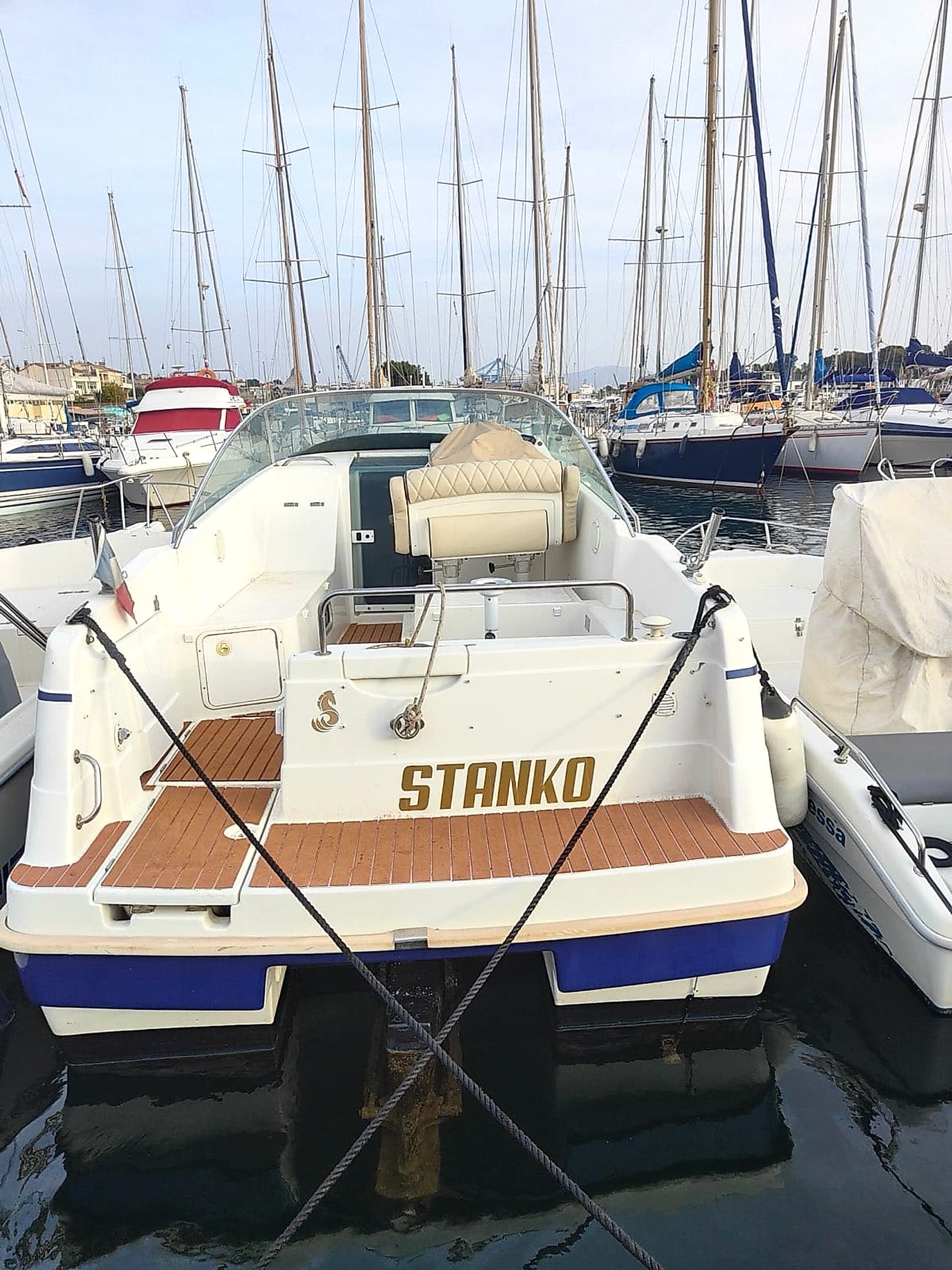 2000 Beneteau Flyer 701 in vendita a Marseille, Bouches-du-Rhône Motor Yacht