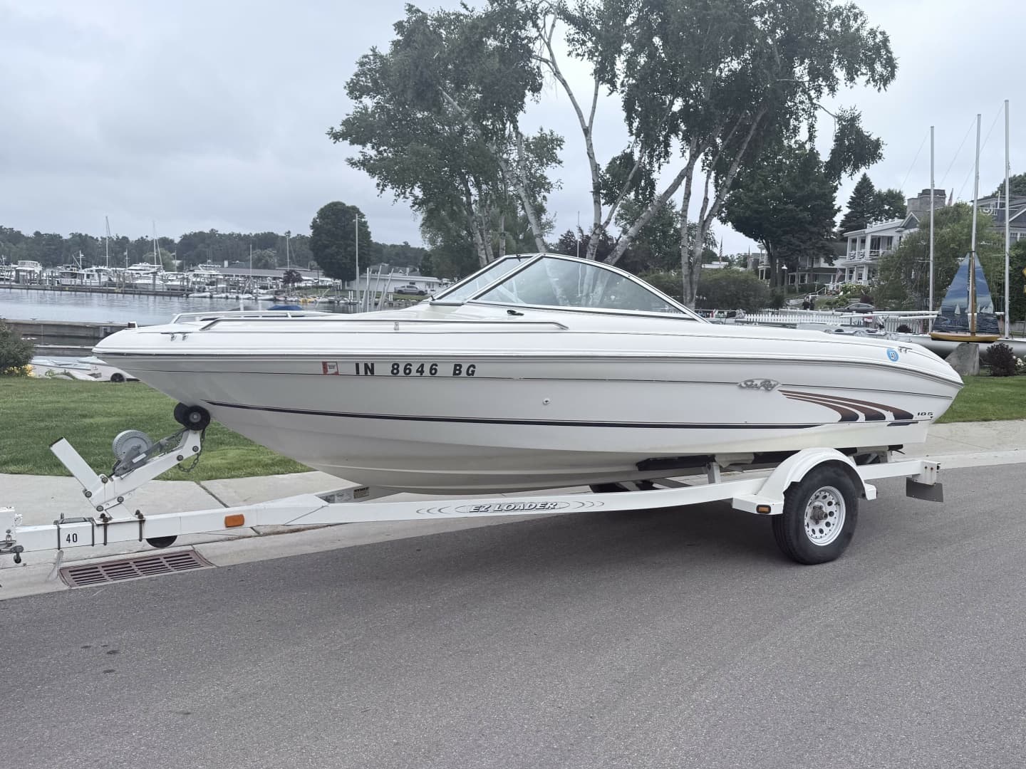 1997 Sea Ray 185 Bow Rider a la venta en Harbor Springs, Michigan Bowrider 2