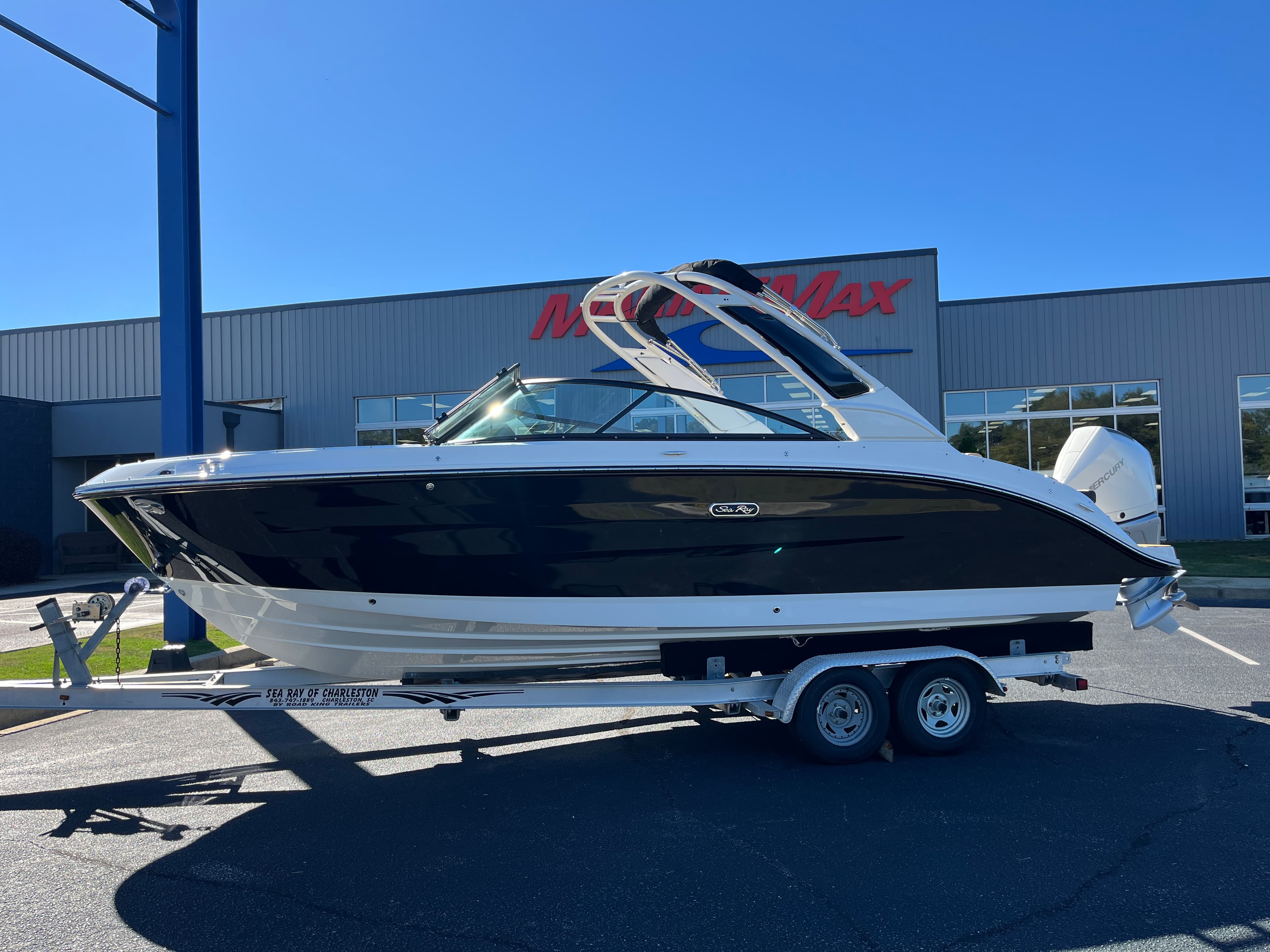 2026 Sea Ray SDX 250 Outboard for Sale in Greenville, SC Bowrider