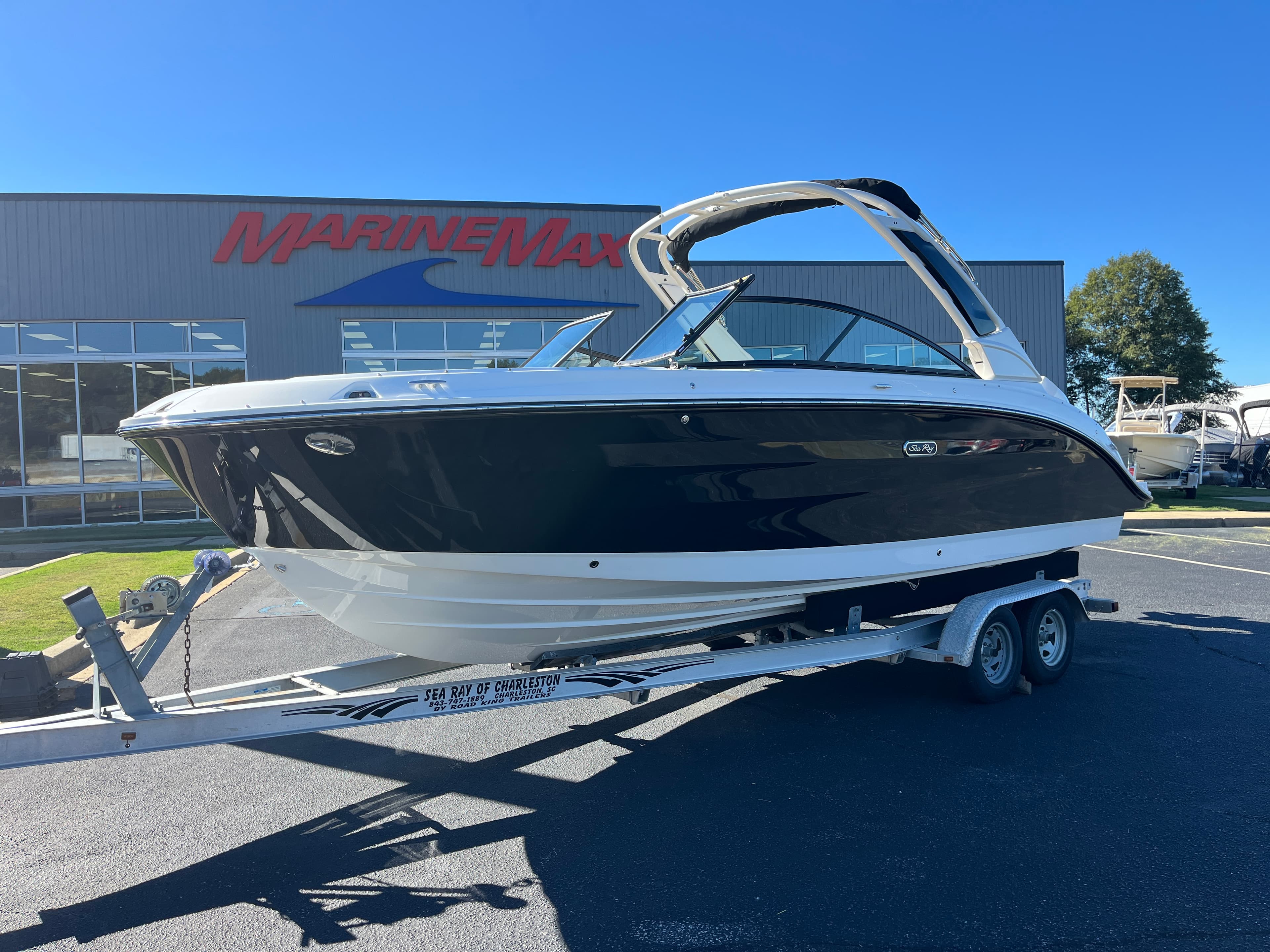 2026 Sea Ray SDX 250 Outboard for Sale in Greenville, SC Bowrider 2