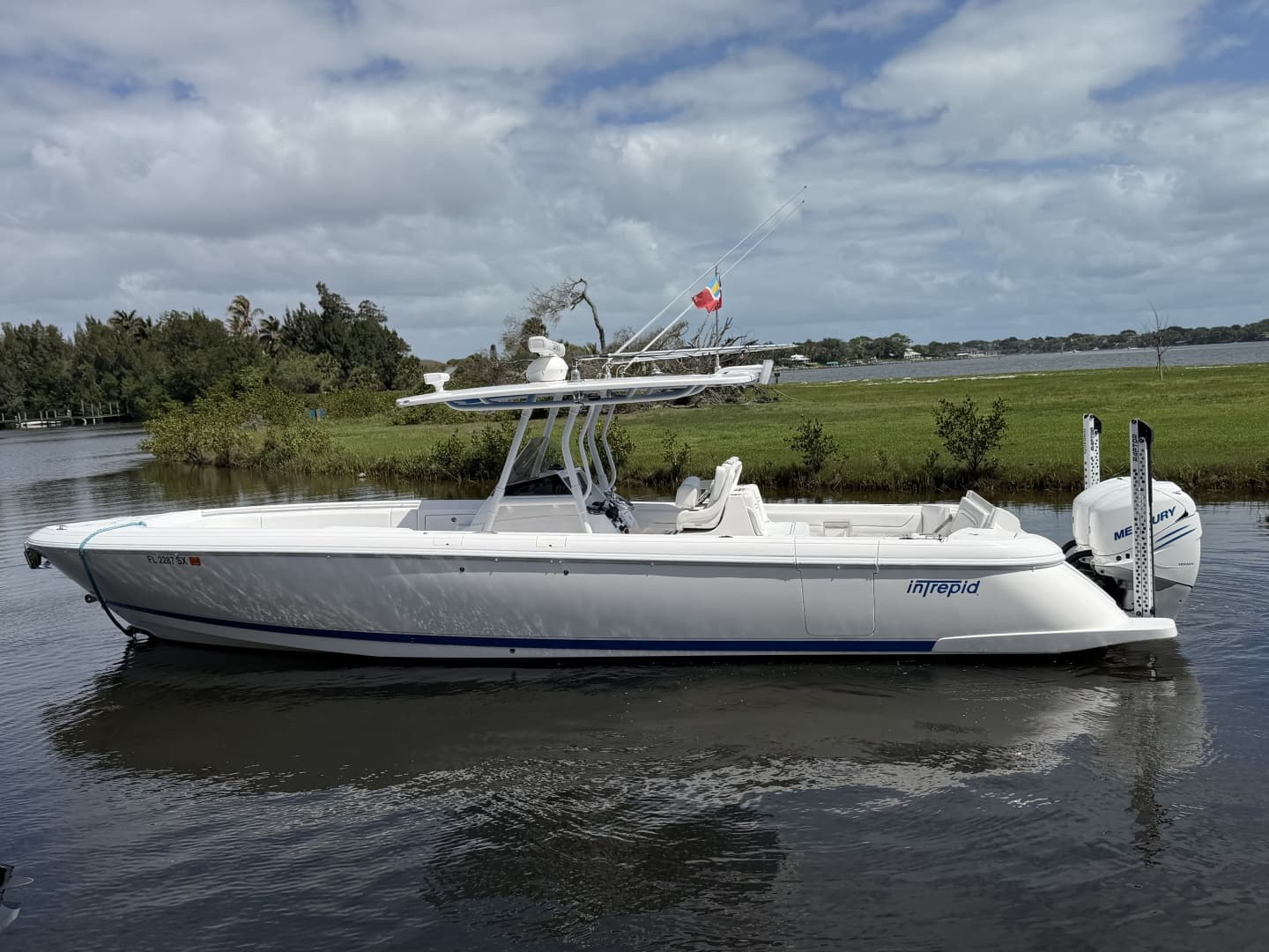 2021 Intrepid Powerboats 345 Nomad FE te koop in Stuart, Florida Center Console
