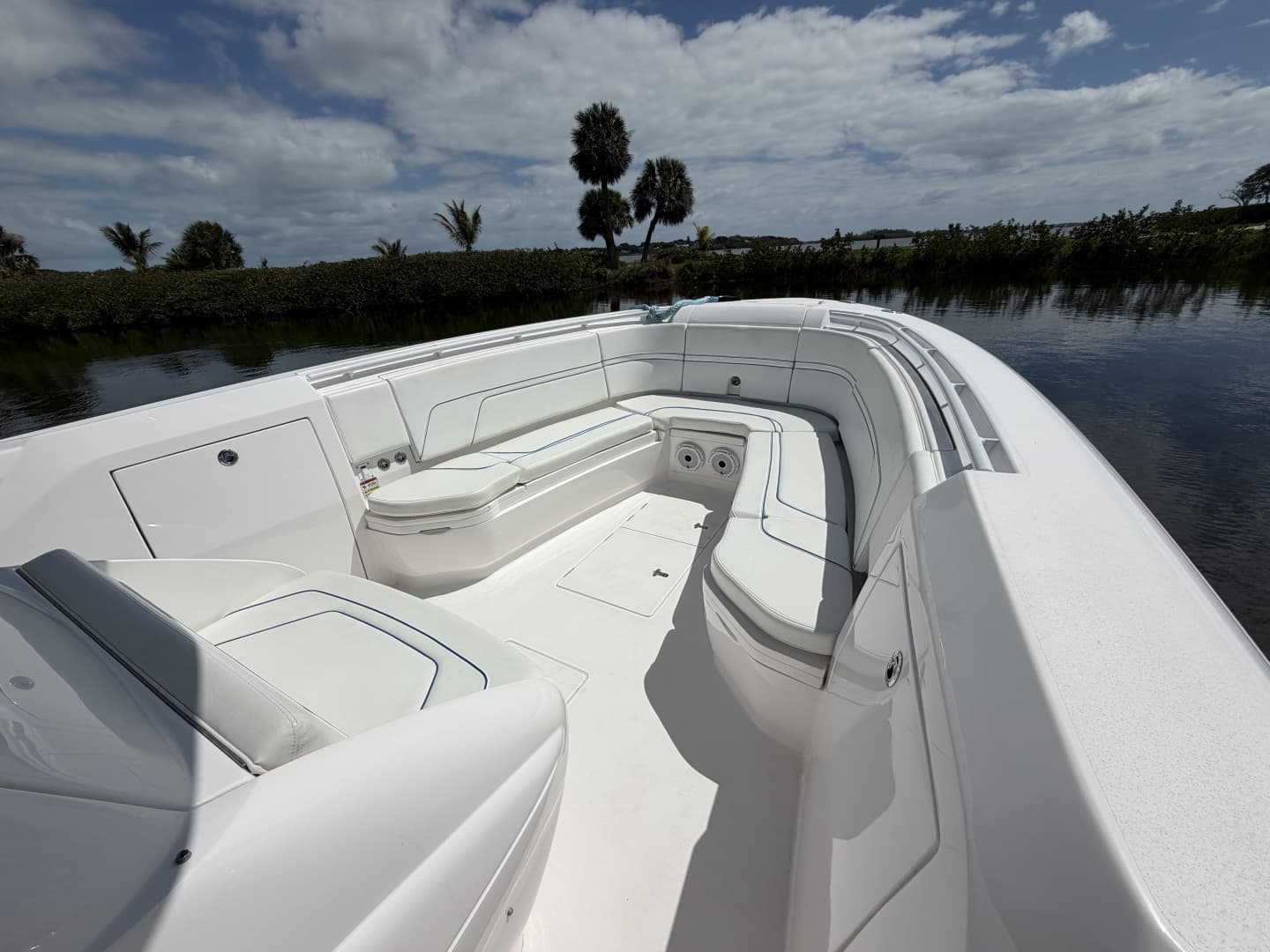 2021 Intrepid Powerboats 345 Nomad FE te koop in Stuart, Florida Center Console 2