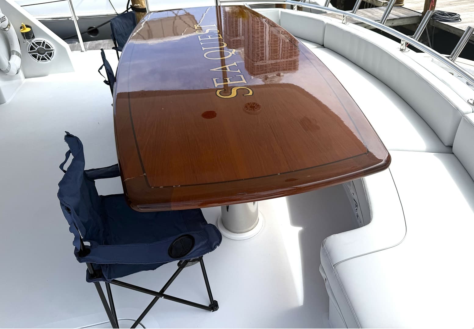 1996 Hatteras 92' for Sale in Miami, Florida Motor Yacht 4