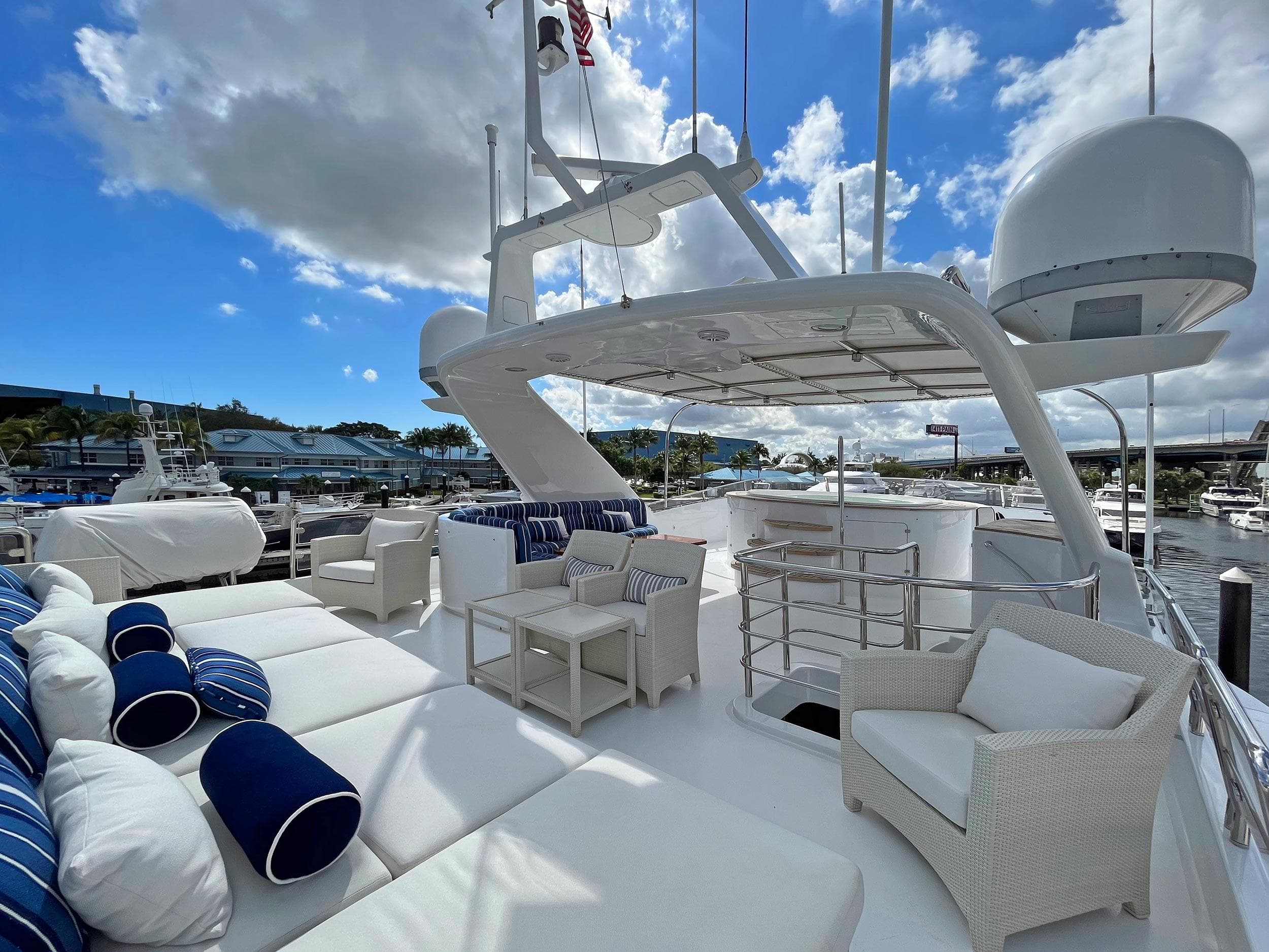 Benetti Classic 115 for Sale