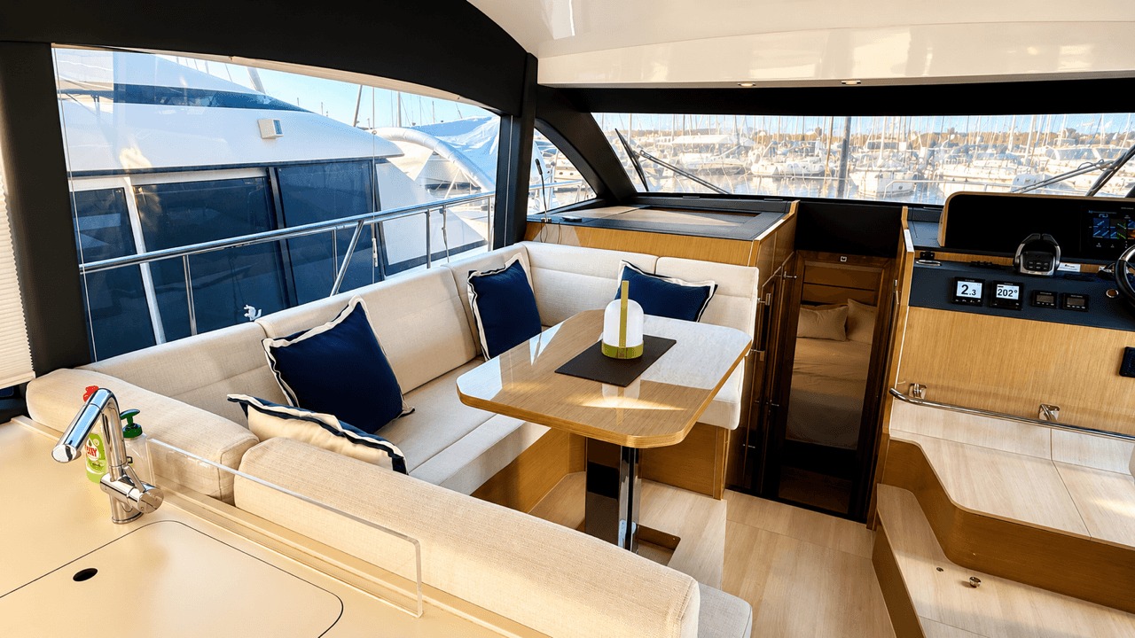 2020 SEALINE F430 in vendita a Port d'Alcúdia, ES Flybridge 2