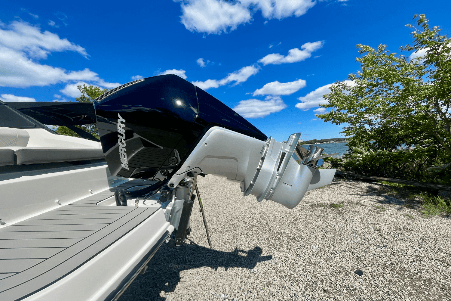 2026 Sea Ray SDX 250 Outboard for Sale in Quincy, Massachusetts Bowrider 2