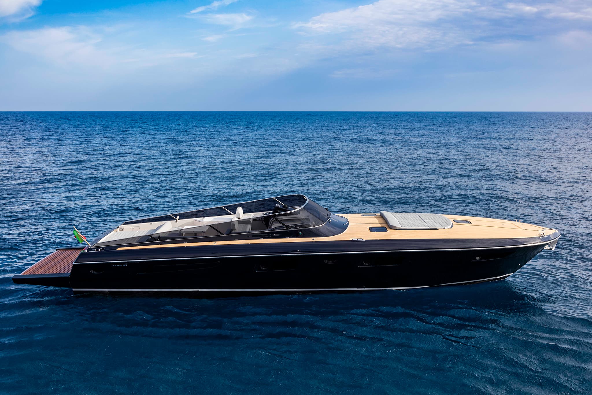 2017 Itama 62RS for Sale in Naples, IT Motor Yacht