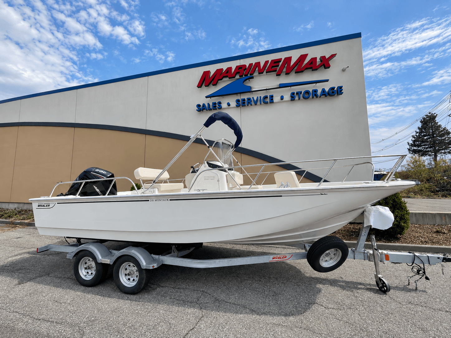 2026 Boston Whaler 210 Montauk for Sale in Danvers, Massachusetts Center Console