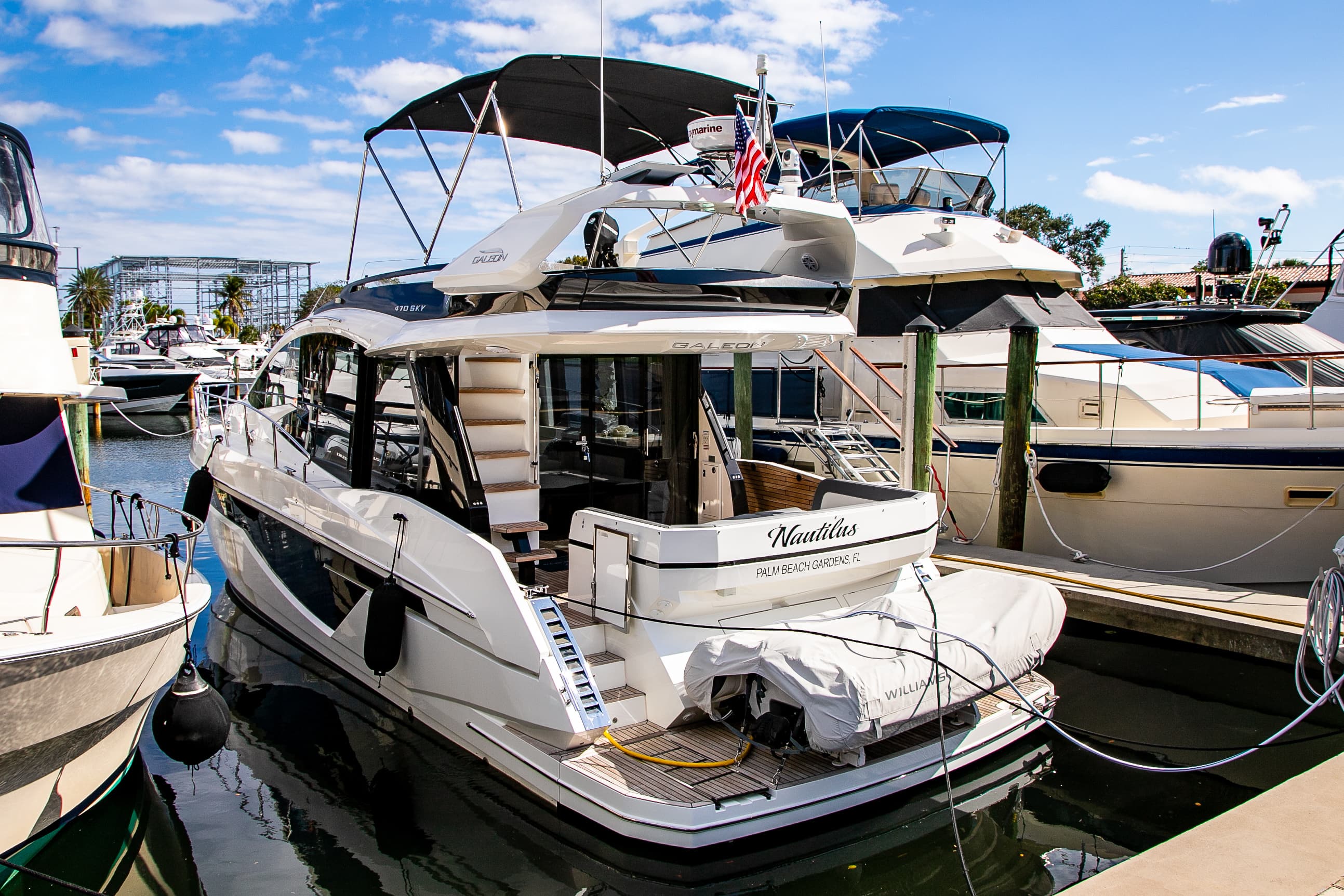 2024 Galeon Yachts 470 Skydeck zum Verkauf in Pompano Beach, Florida Flybridge
