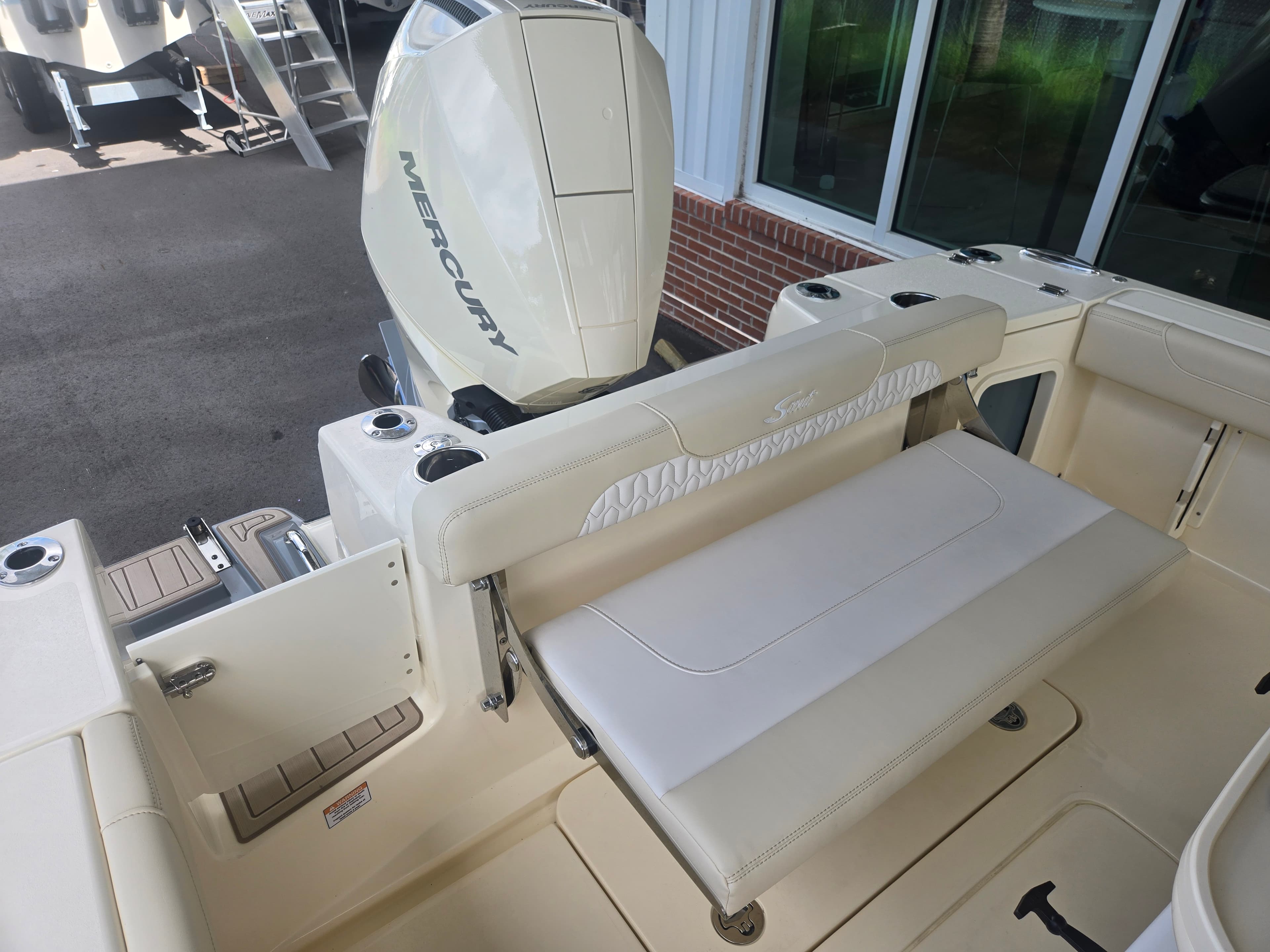 2027 Scout Boats 220 XSF for Sale in Charleston, SC Center Console 5