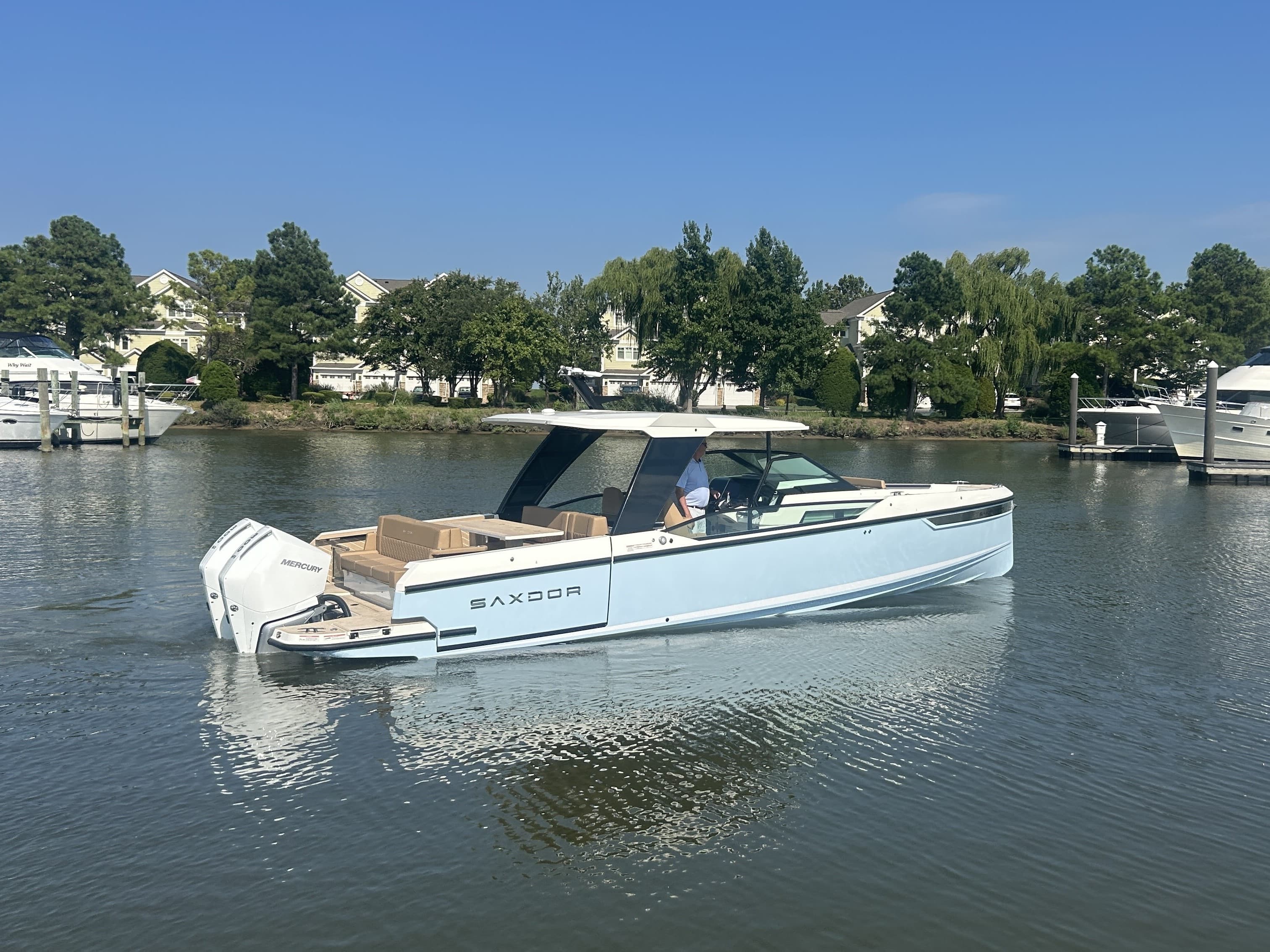 2027 Saxdor 320 GTO te koop in Grasonville, Maryland Day Boats 2
