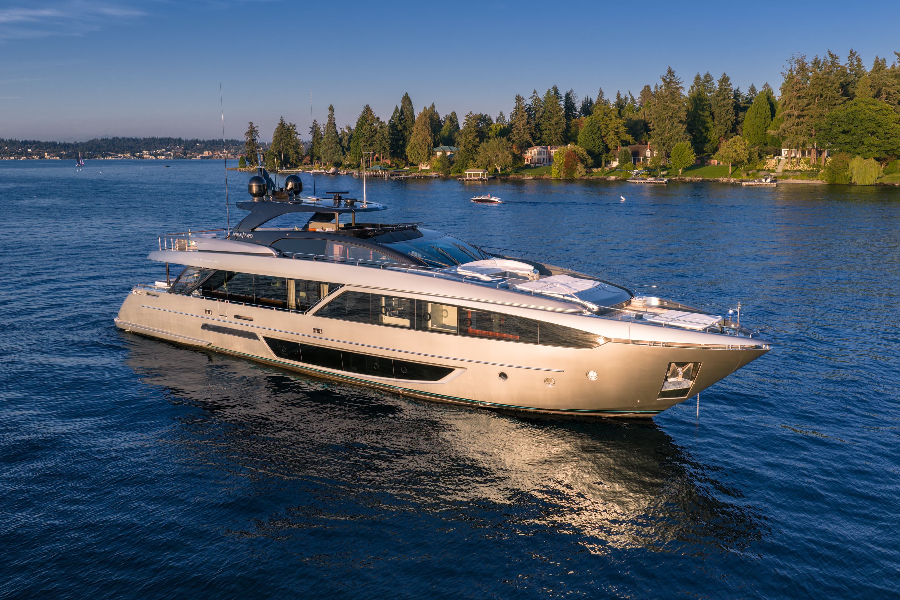 2021 Riva 110' Dolcevita for Sale in Seattle, Washington Flybridge 3