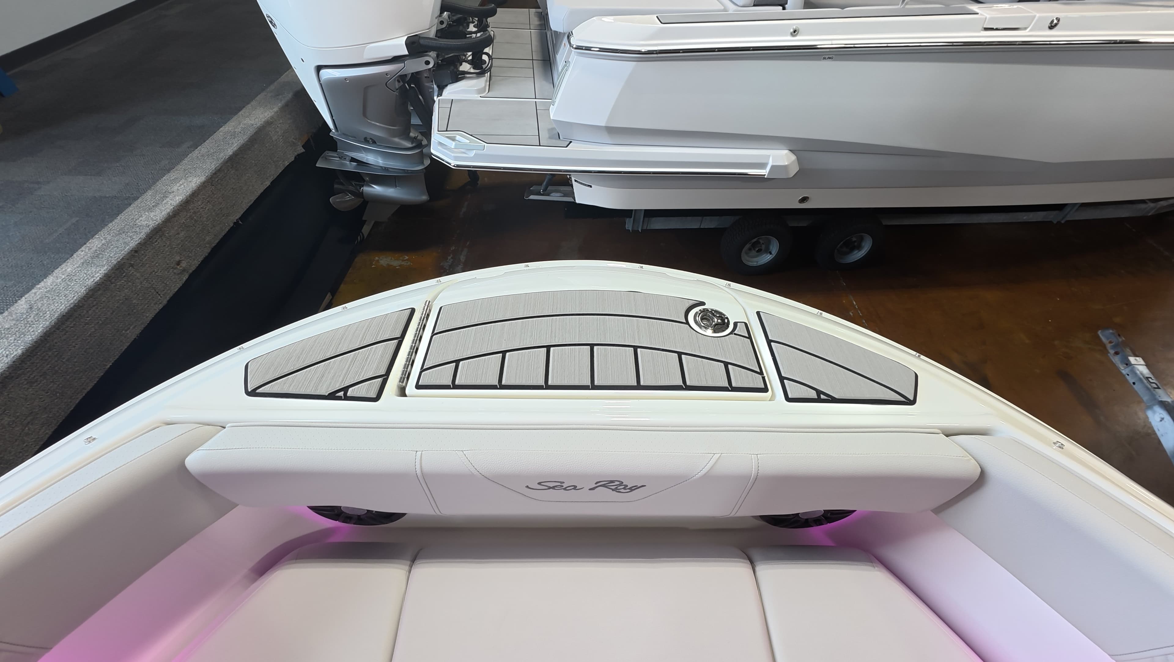 2026 Sea Ray SDX 230 Outboard zum Verkauf in Clearwater, Florida Bowrider 4