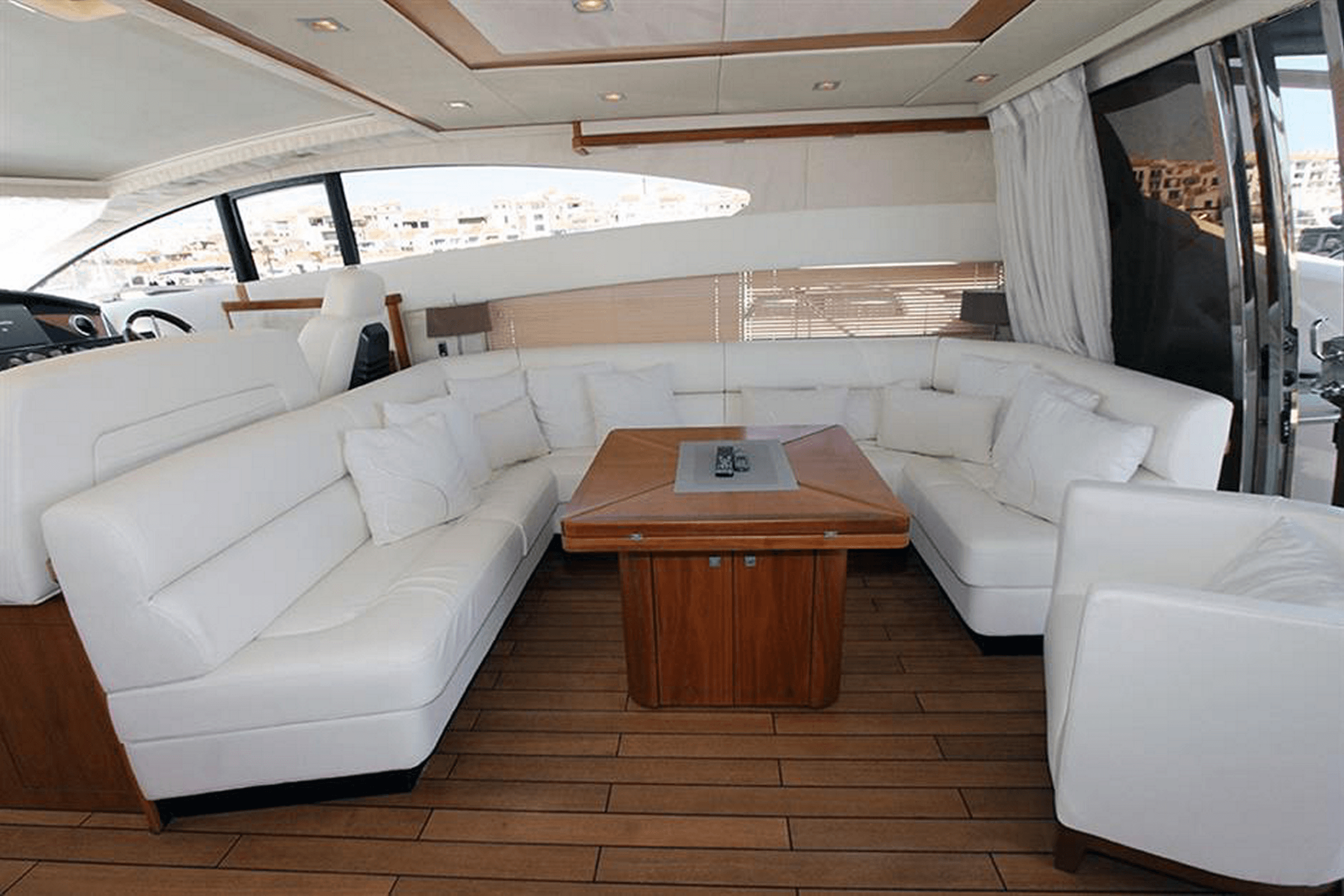 2008 Sunseeker Predator 72 for Sale in Marbella, ES Sport Cruiser 3