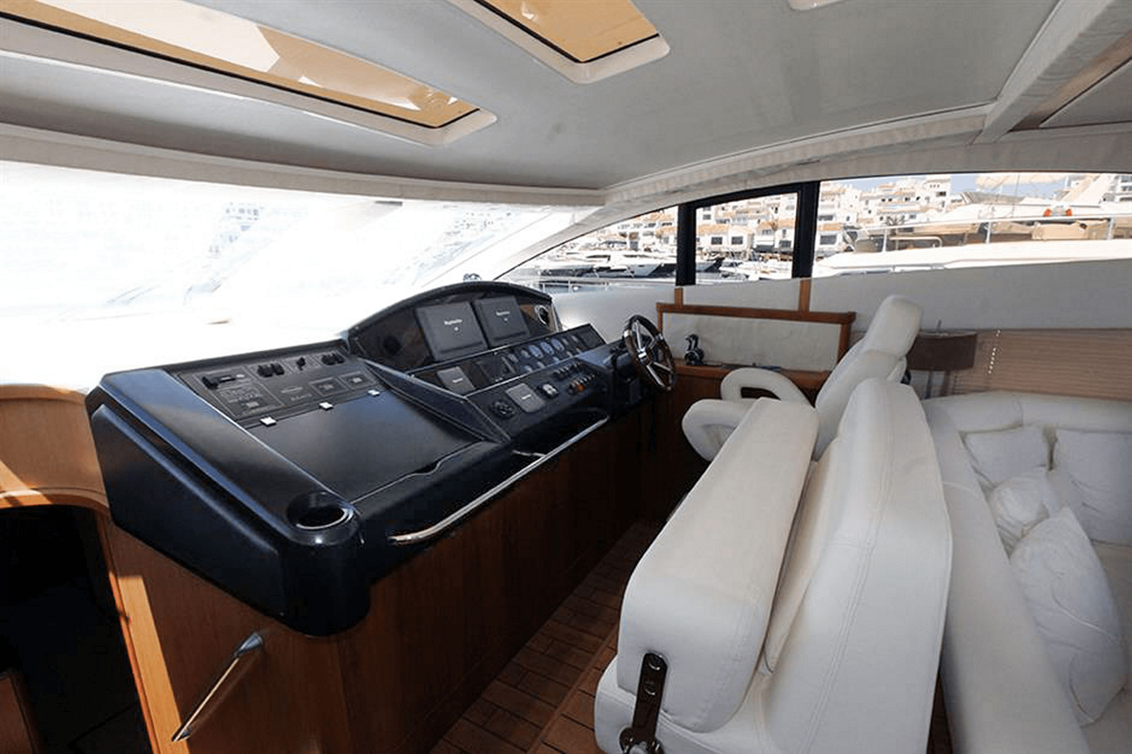 2008 Sunseeker Predator 72 for Sale in Marbella, ES Sport Cruiser 5