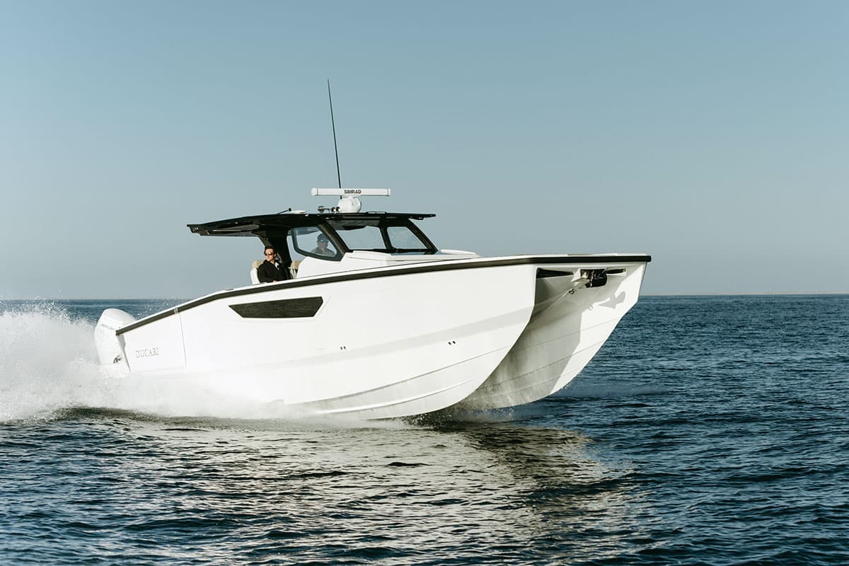 2027 Ducari Yachts 37XIV te koop in Wrightsville Beach, North Carolina Power Catamarans