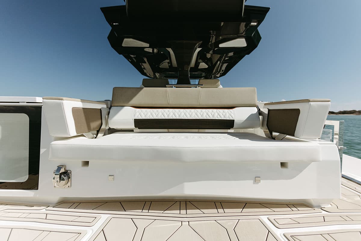 2027 Ducari Yachts 37XIV te koop in Wrightsville Beach, North Carolina Power Catamarans 5