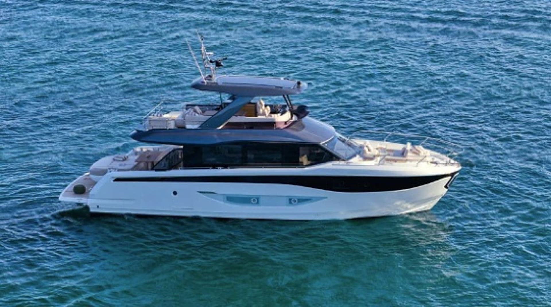 2026 Prestige F6.7 a la venta en Baltimore, Maryland Motor Yacht 2