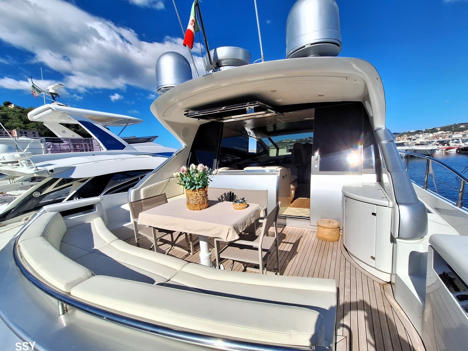 2005 Pershing 62' zum Verkauf in Naples, IT High Performance 5