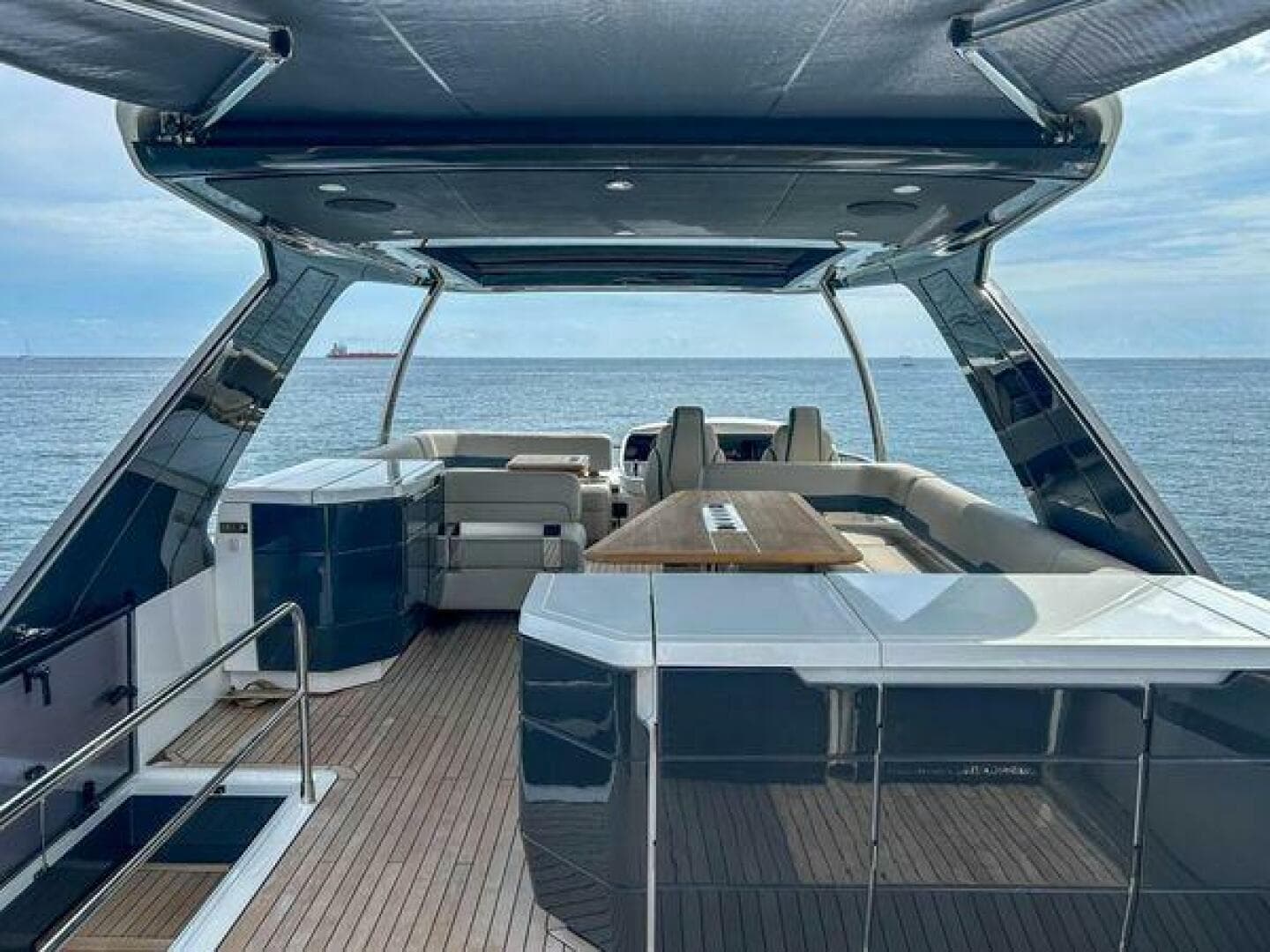 2024 Fairline Squadron 68 zum Verkauf in Ft. Lauderdale, Florida Flybridge 4