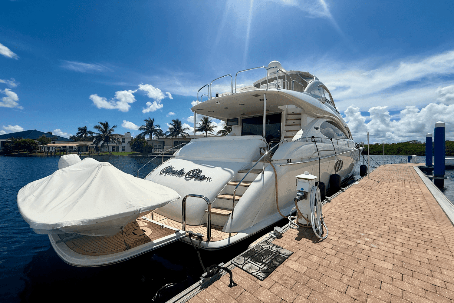 2005 Lazzara 68 for Sale in Fort Myers, Florida Motor Yacht 3