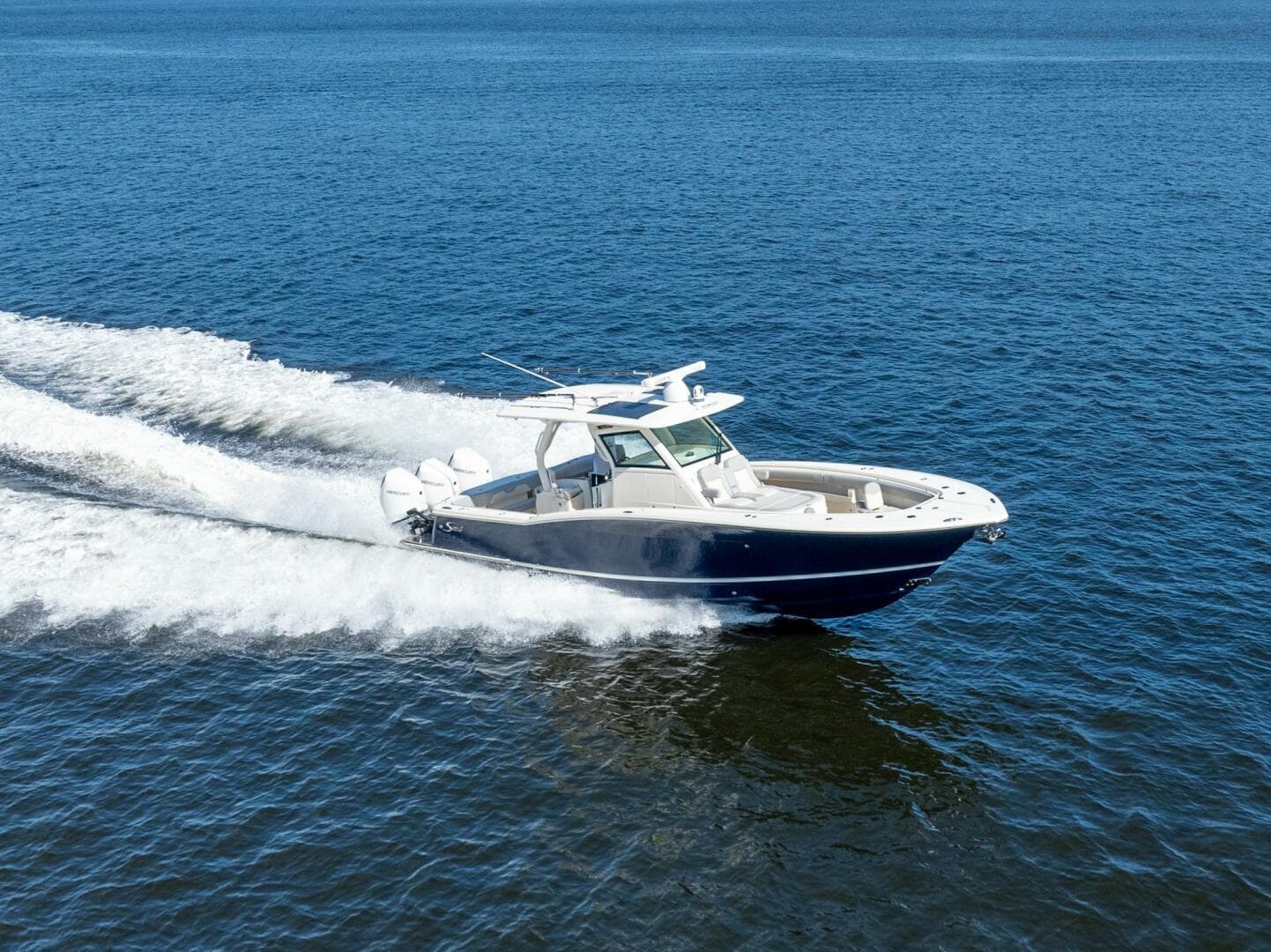 2023 Scout Boats 355 LXF zum Verkauf in Stuart, Florida Center Console 2