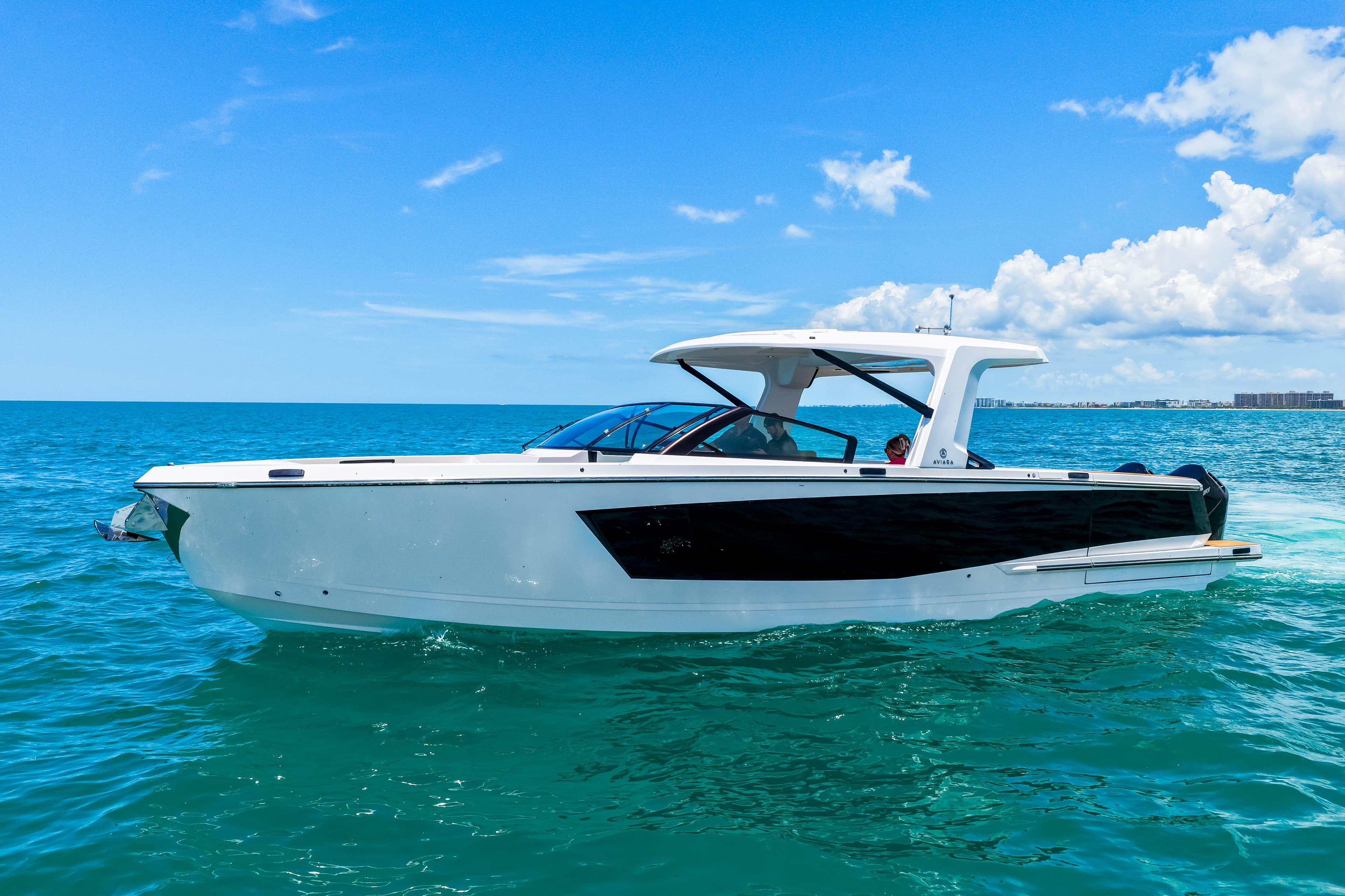 2024 Aviara AV 40 OB in vendita a Sarasota, FL Day Boats 2