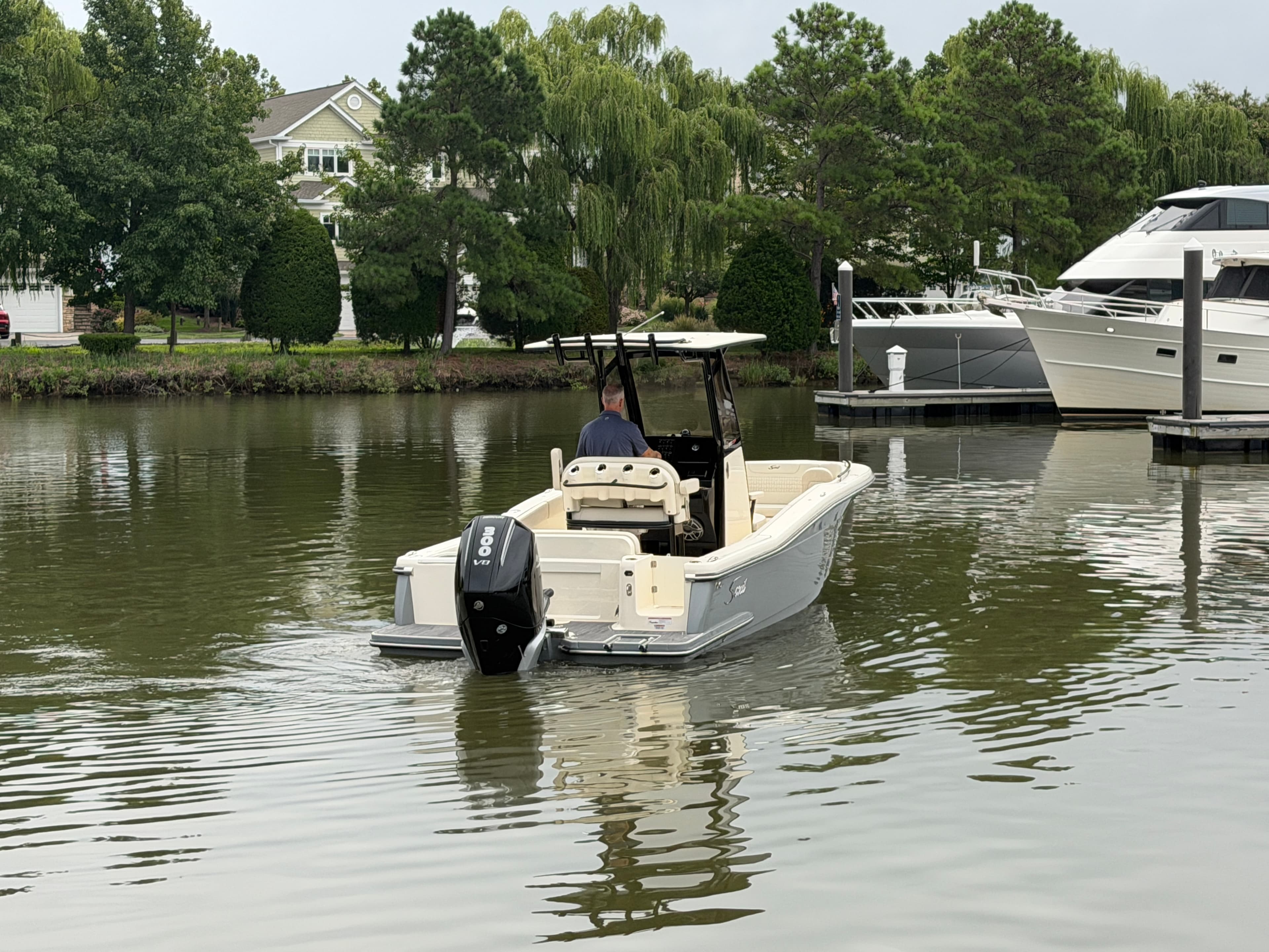 2026 Scout Boats 240 XSF zum Verkauf in Grasonville, MD Center Console 5