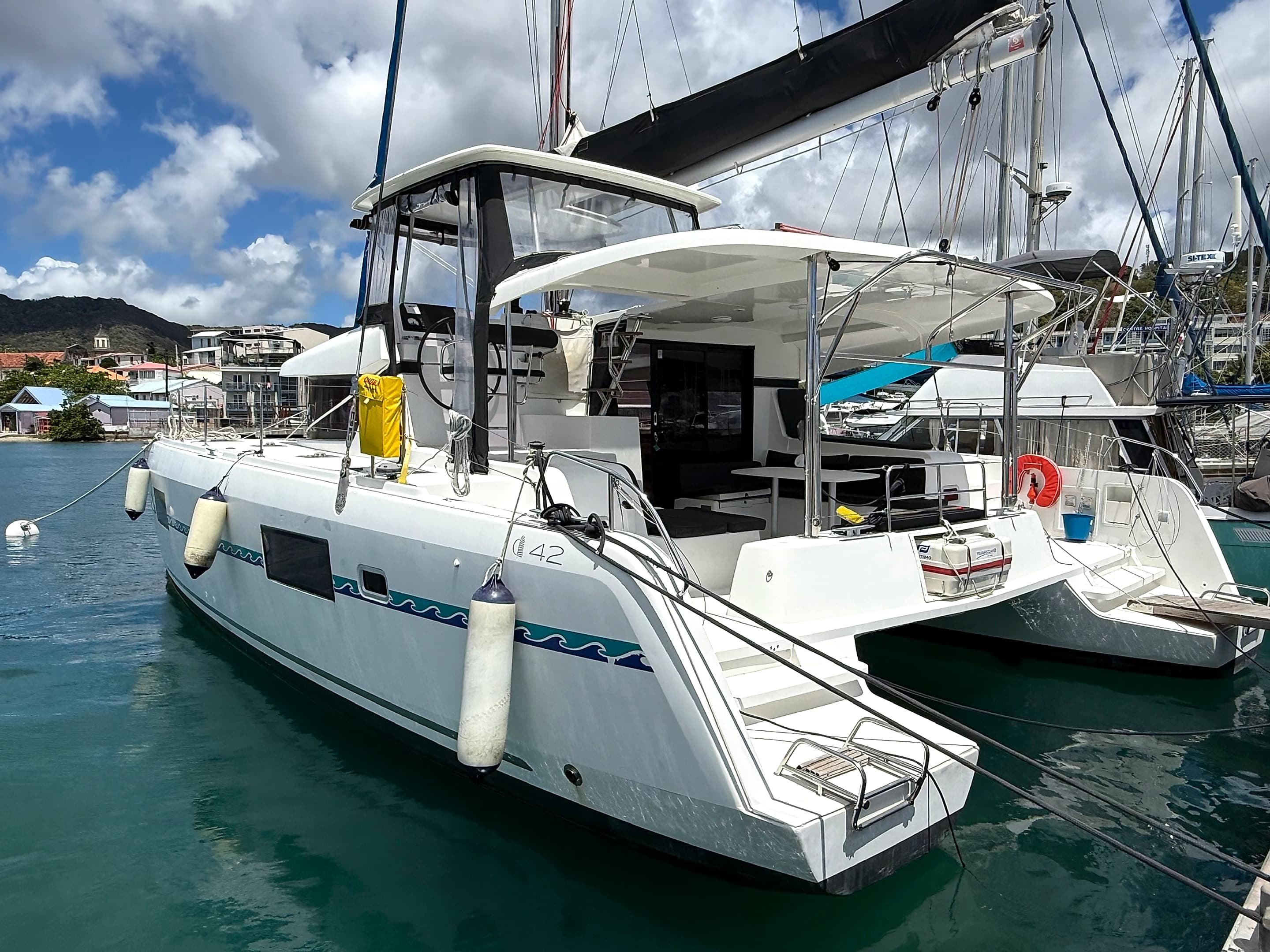 2018 Lagoon 42 for Sale in Fort De France, US Multi-Hull