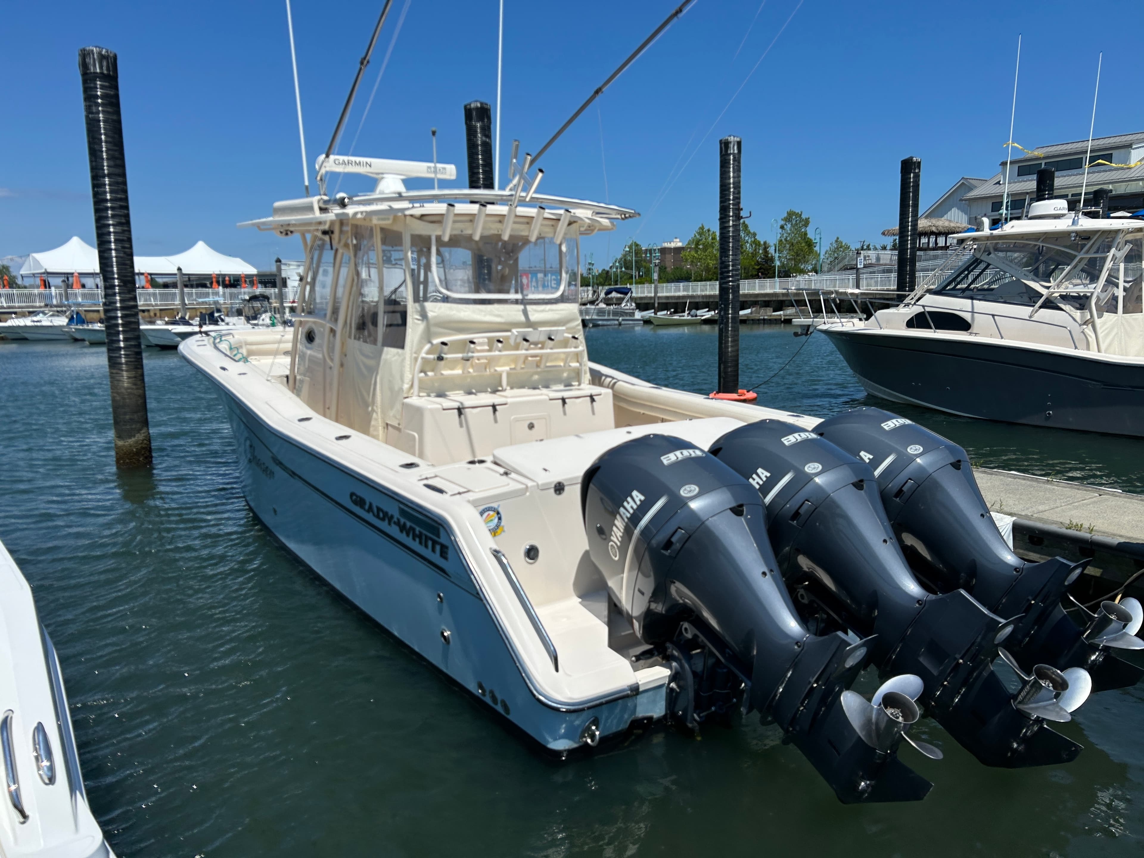 2016 Grady-White Boats Canyon 336 in vendita a Belmar, New Jersey Center Console 4