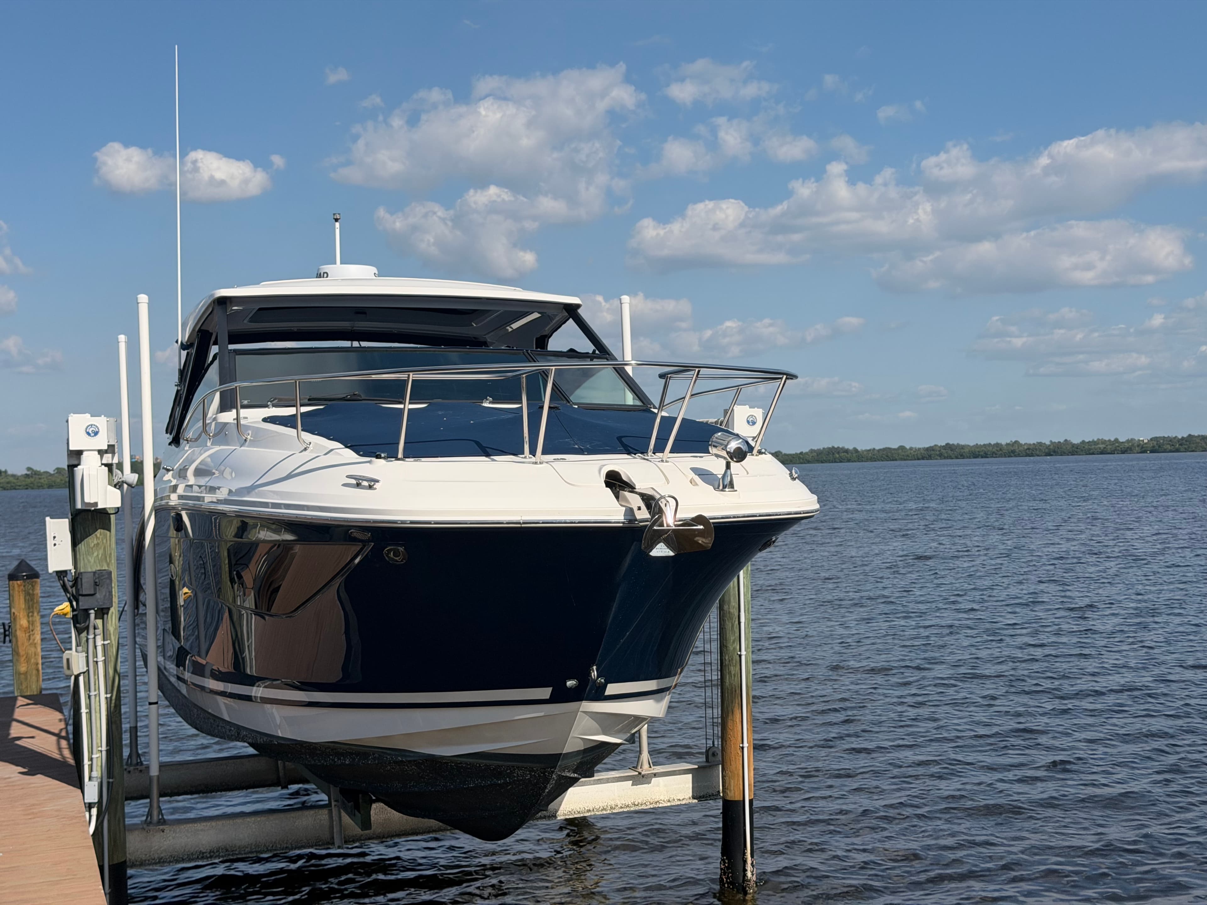 2021 Sea Ray Sundancer 320 Outboard for Sale in St. Petersburg, FL Express Cruiser 2