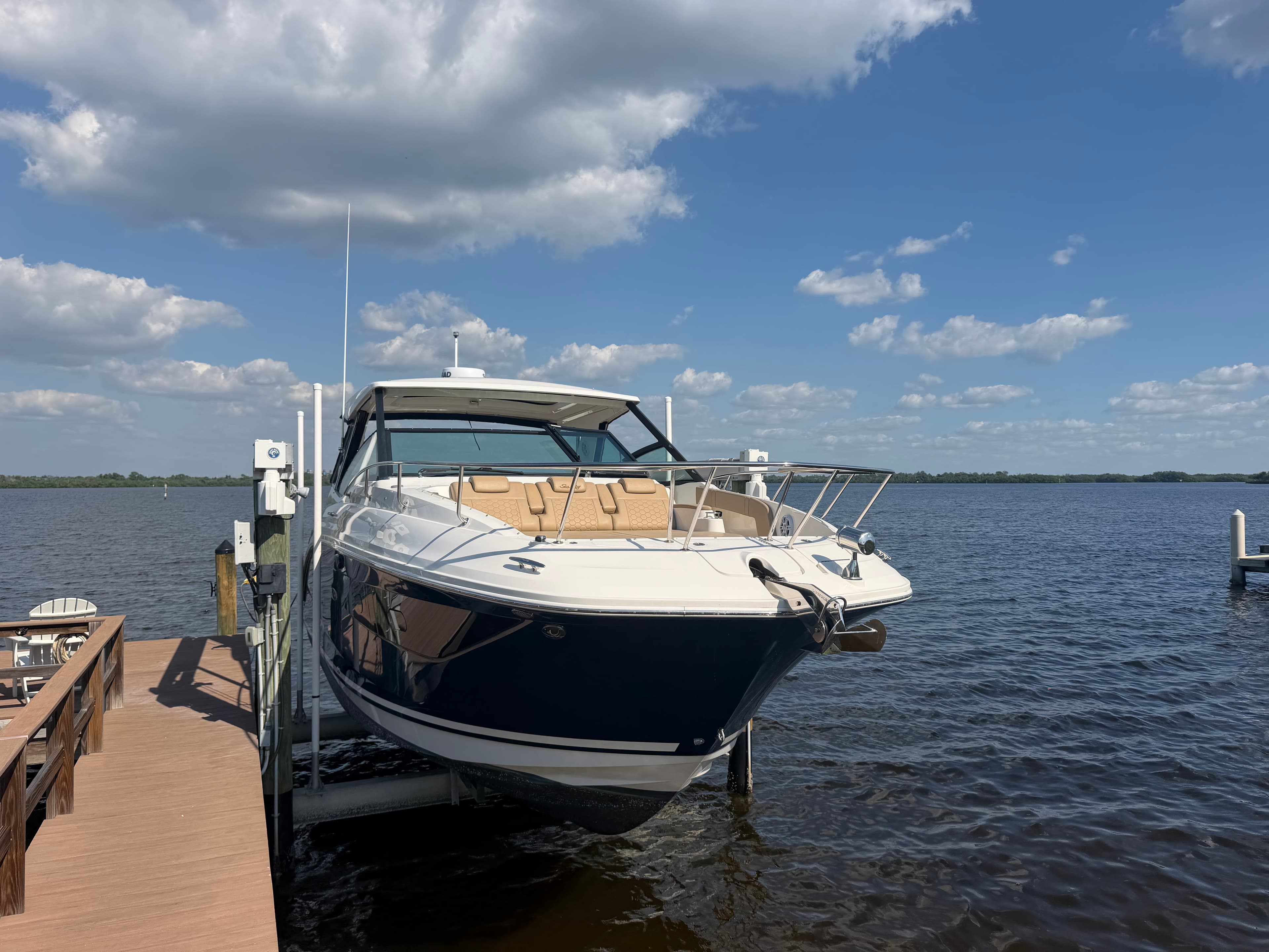 2021 Sea Ray Sundancer 320 Outboard for Sale in St. Petersburg, FL Express Cruiser 3
