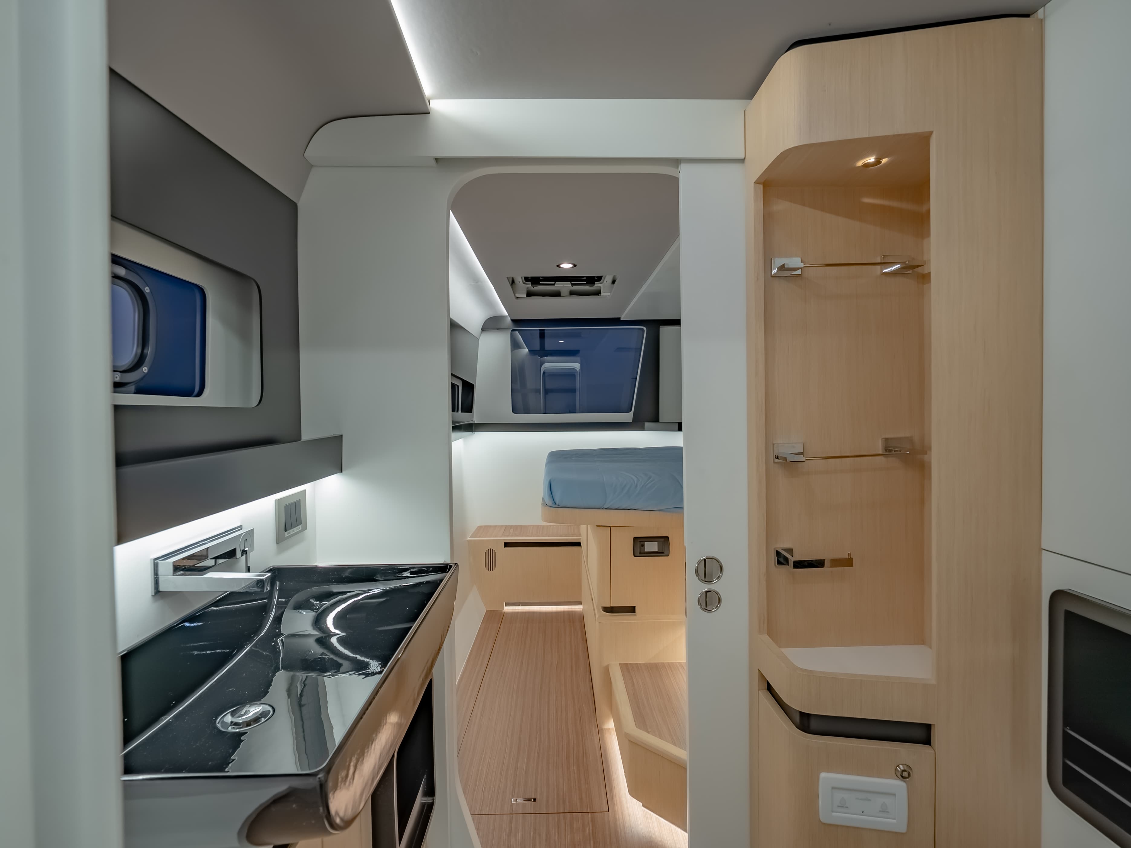 2025 Adventure Yachts AY60 Sport te koop in Šibenik, HR Power Catamarans 5