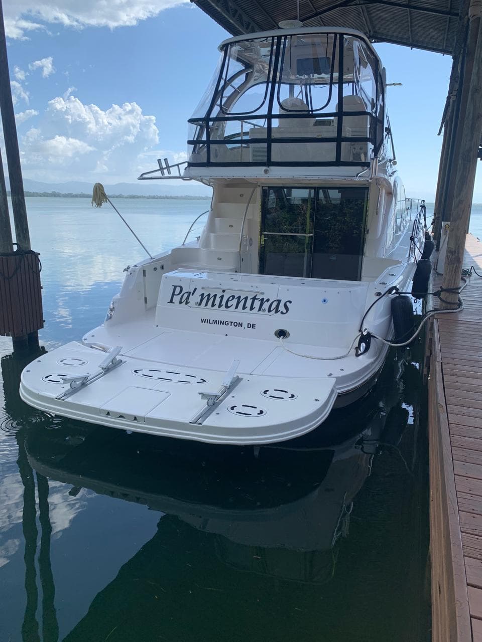 2006 Sea Ray 520 Sedan Bridge in vendita a Miami, Florida Flybridge 3