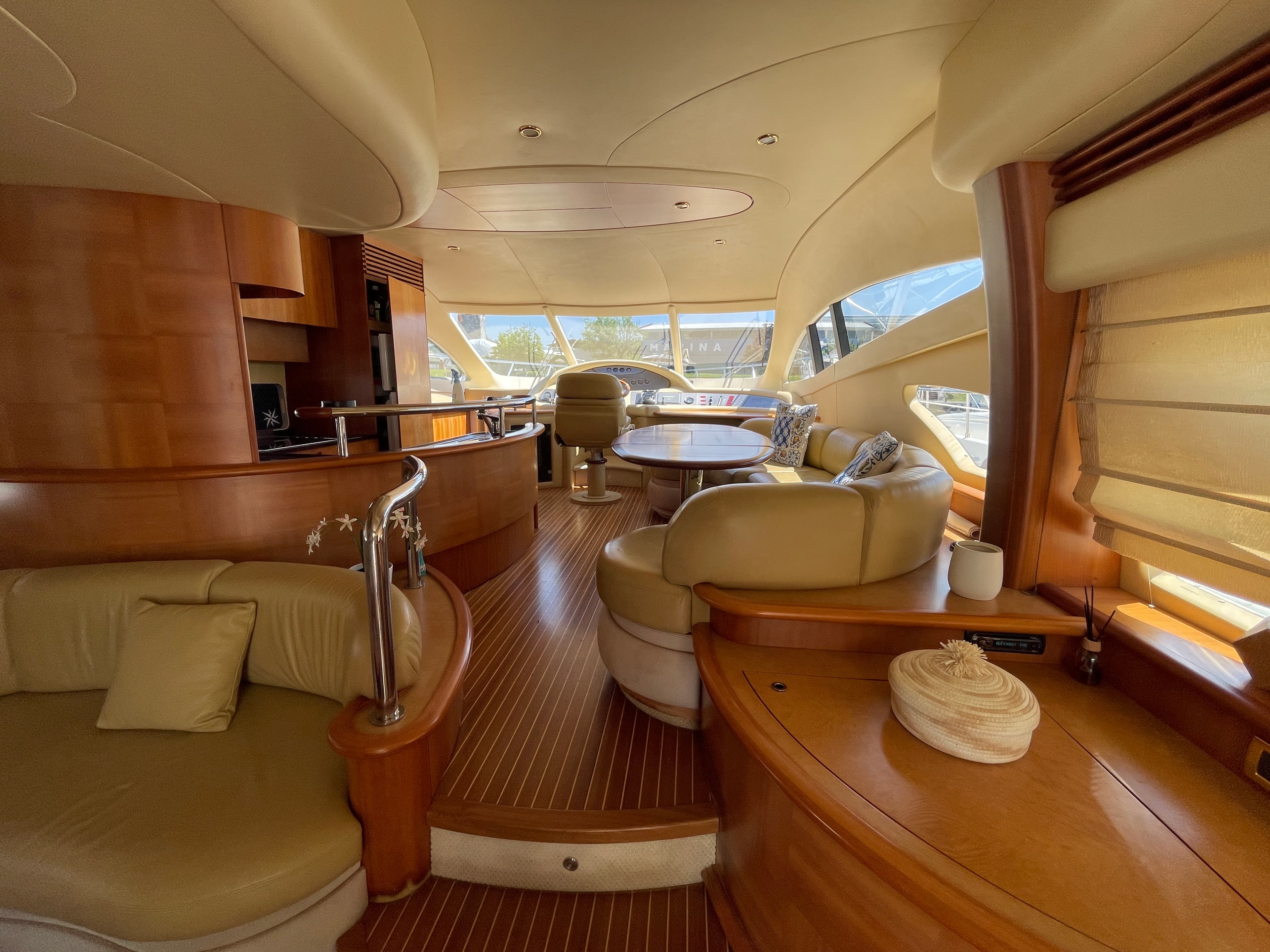 Azimut 62 Evolution Yacht for Sale