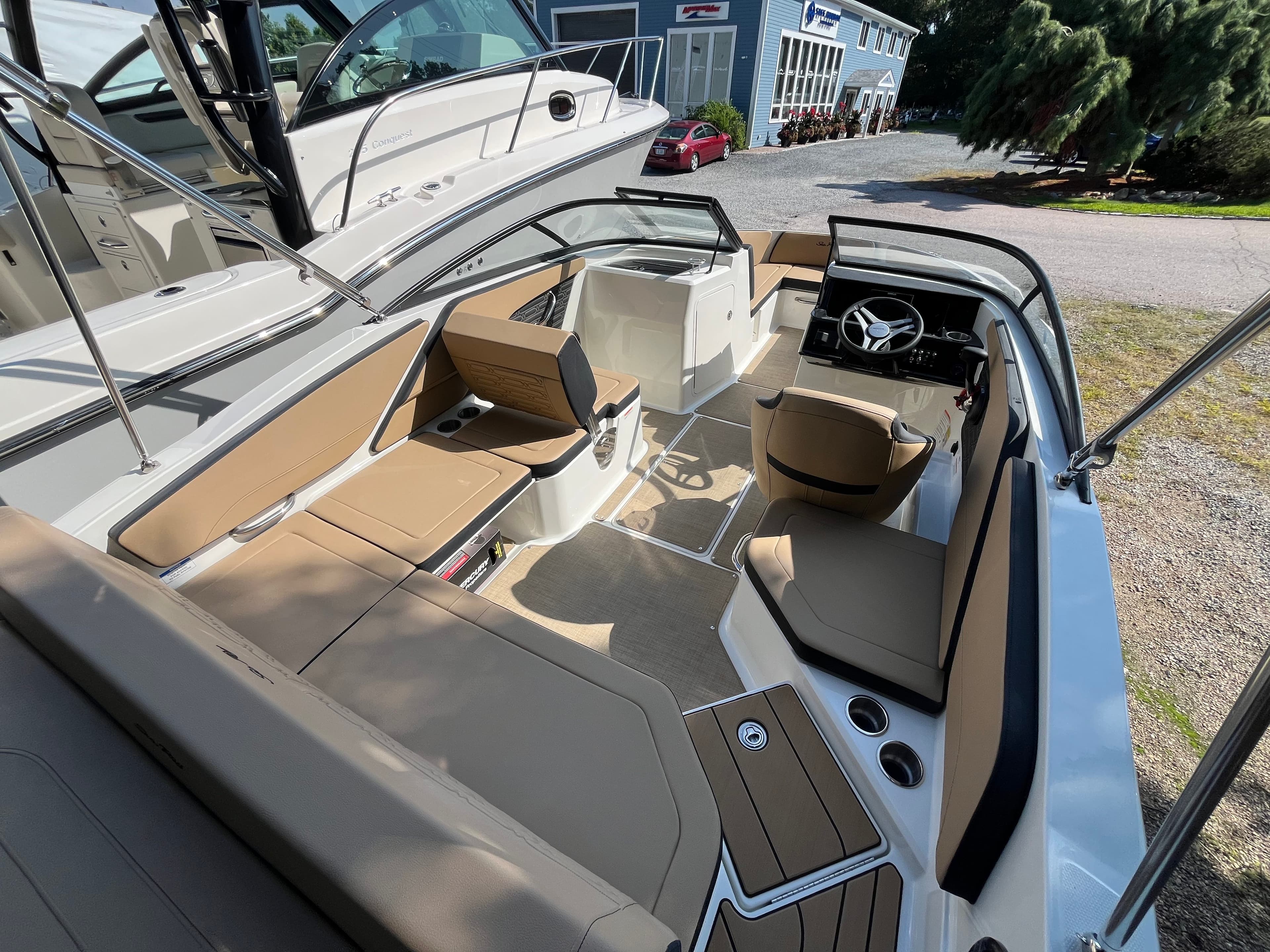 2027 Sea Ray SPX 210 Outboard te koop in Wakefield, RI Bowrider 5