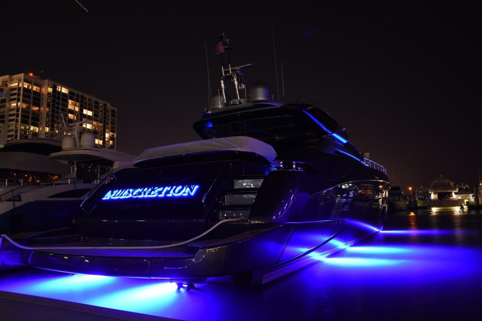 2016 Riva 88' Domino Super zum Verkauf in Sag Harbor, New York Flybridge 5