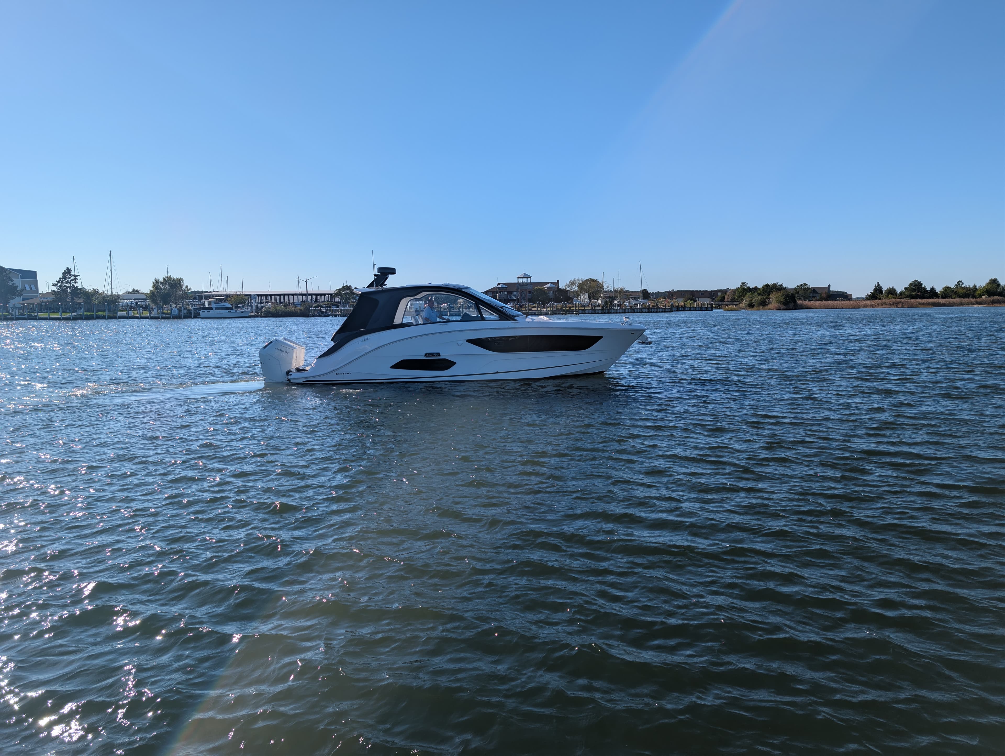 2026 Sea Ray Sundancer 370 Outboard zum Verkauf in Grasonville, MD Bowrider 5