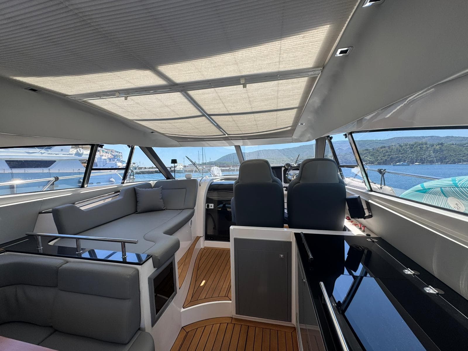 2012 Elan 48 Power HT for Sale in La Spezia, IT Motor Yacht 3