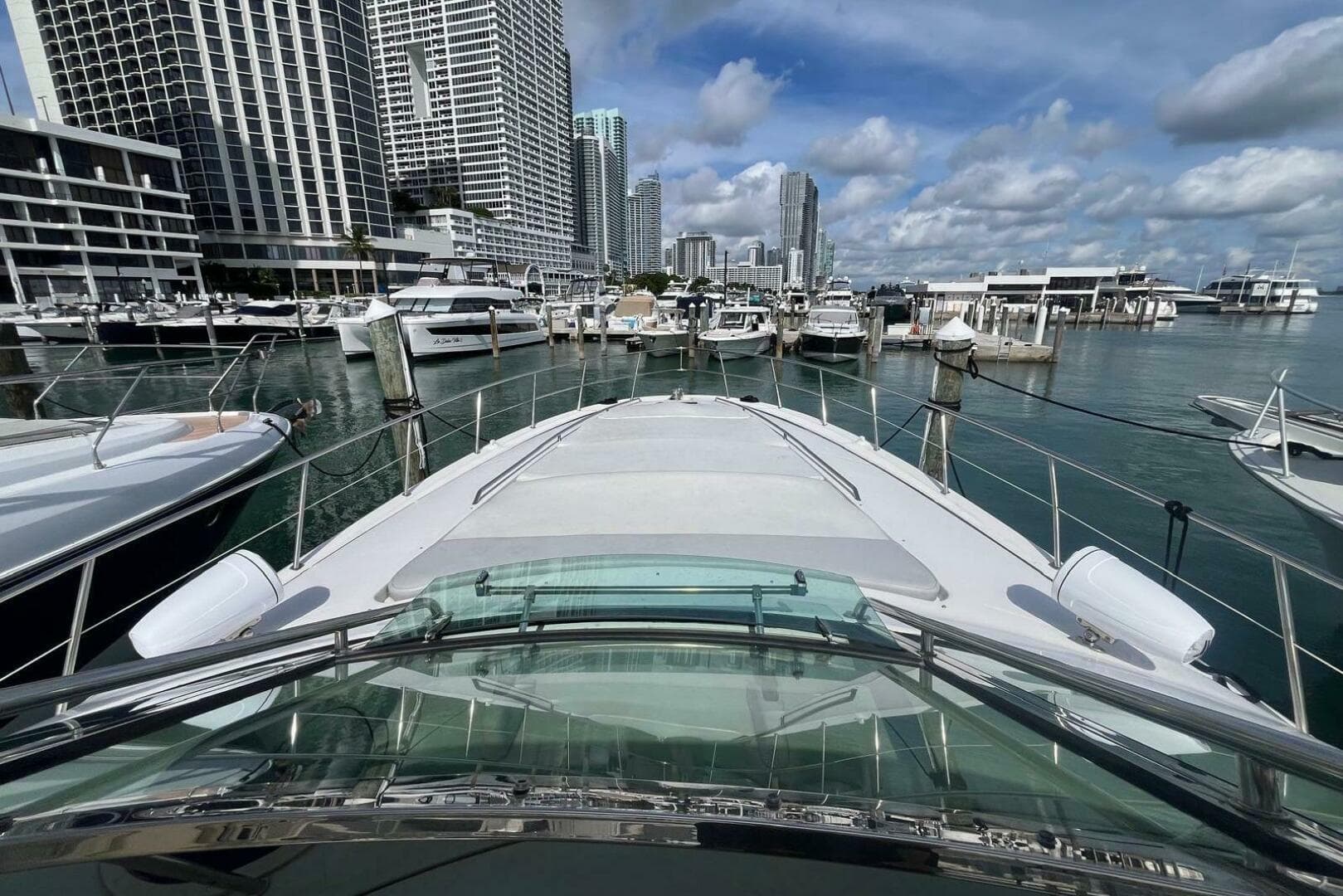 Sea Ray Sundancer 540 for Sale