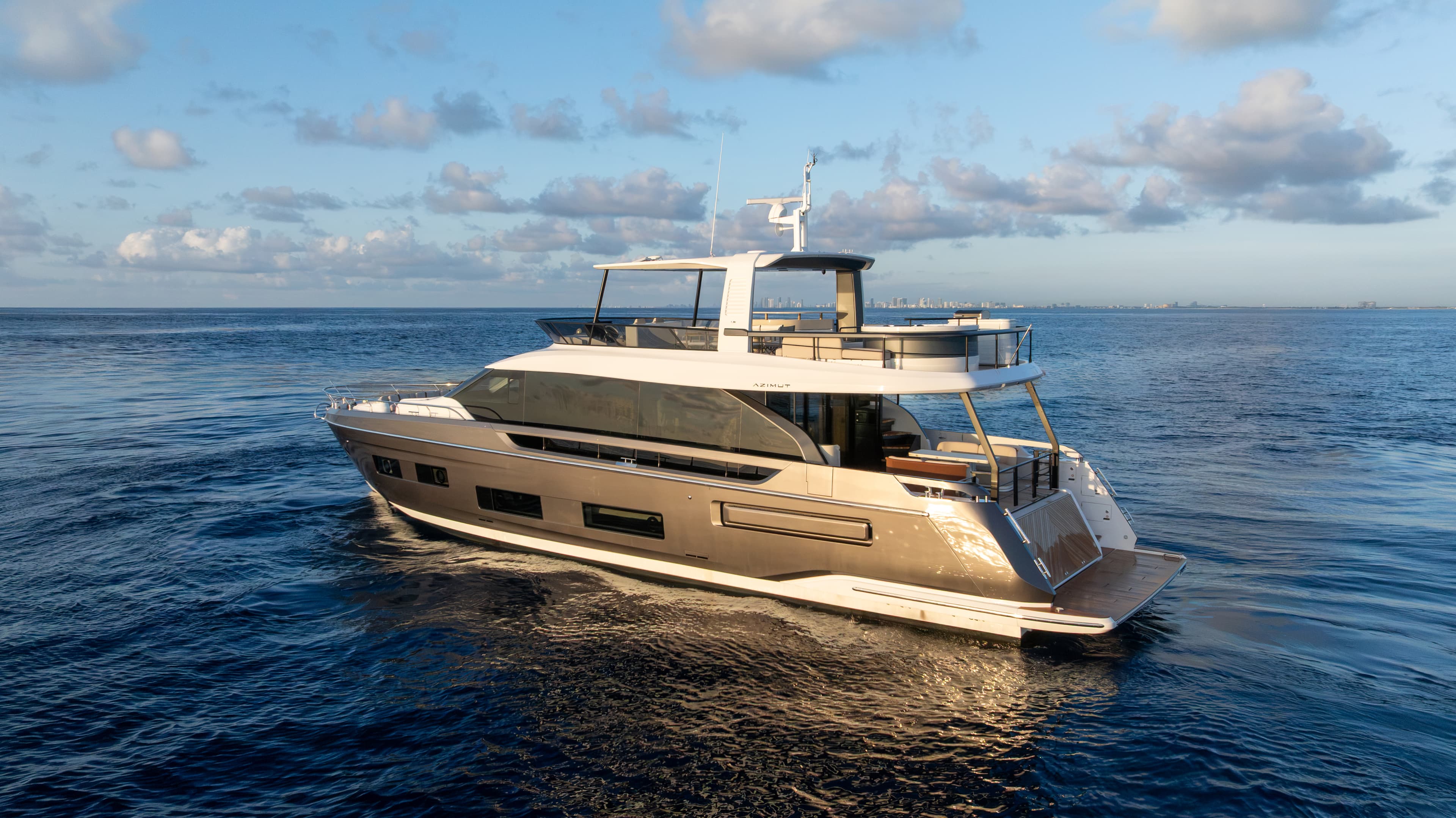 2027 Azimut Fly 82 for Sale in Pompano Beach, FL Cruiser 5