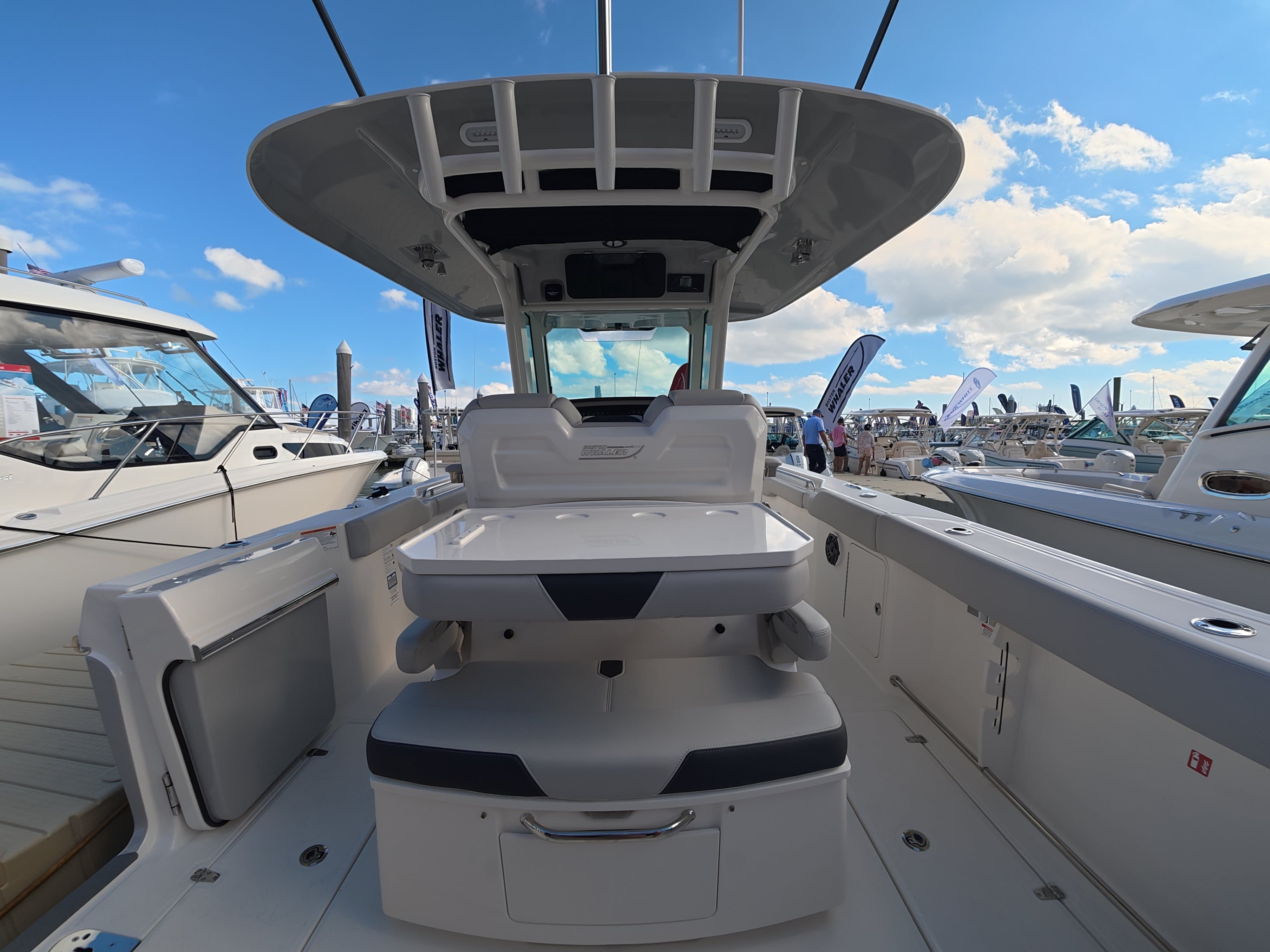 2027 Boston Whaler 330 Outrage for Sale in Dennis, New Jersey Center Console 5