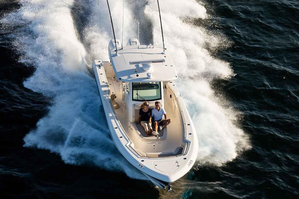 2027 Boston Whaler 330 Outrage for Sale in Dennis, New Jersey Center Console 4