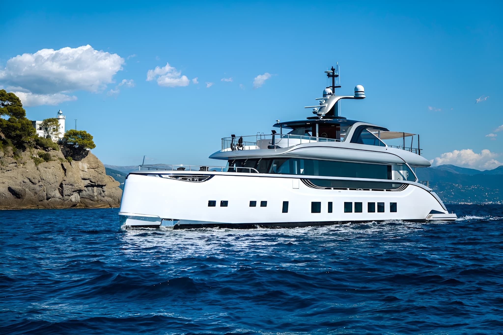 2017 Dynamiq GTT 130 zum Verkauf in Antibes, FR Motor Yacht