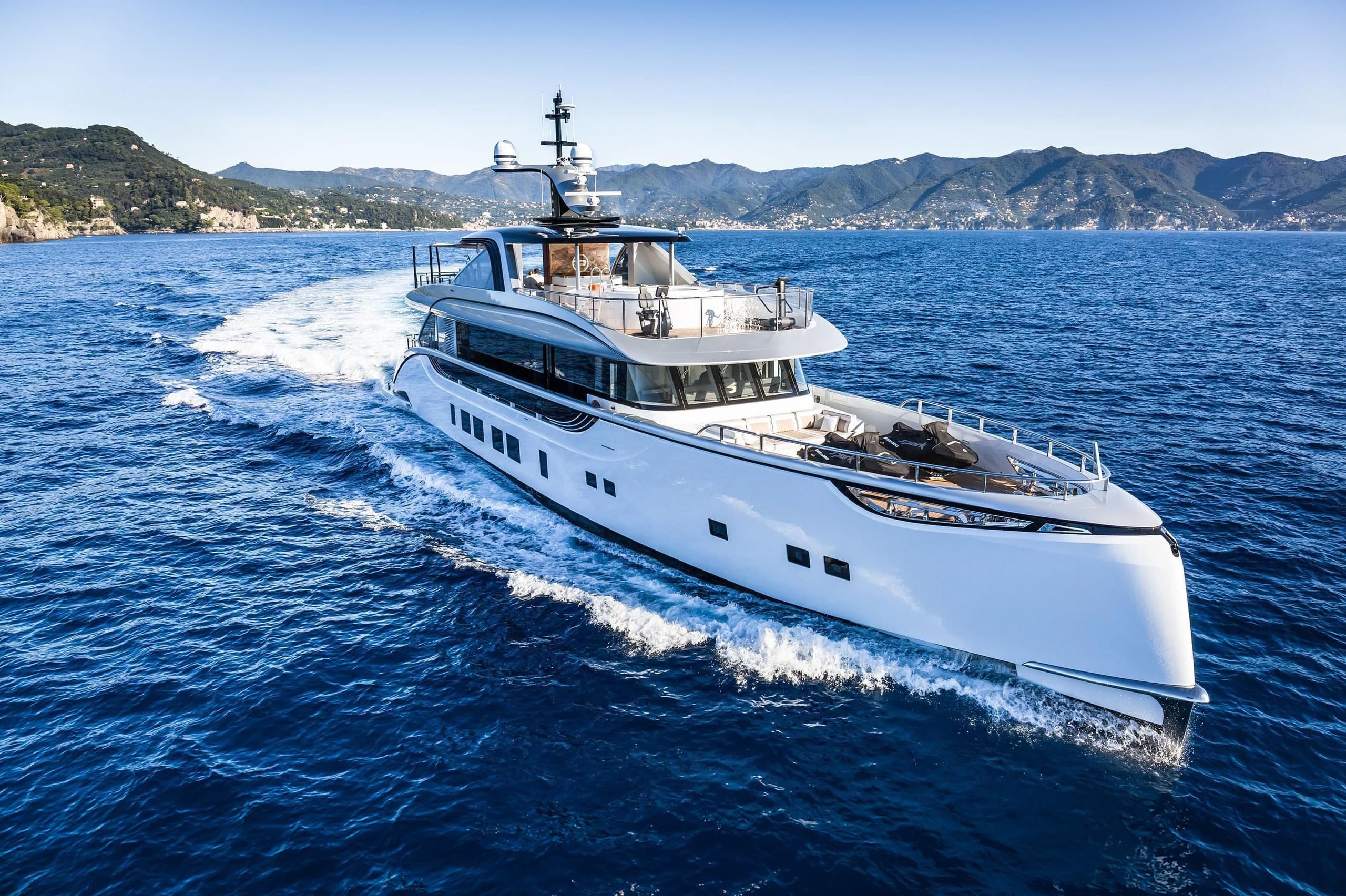 2017 Dynamiq GTT 130 zum Verkauf in Antibes, FR Motor Yacht 2