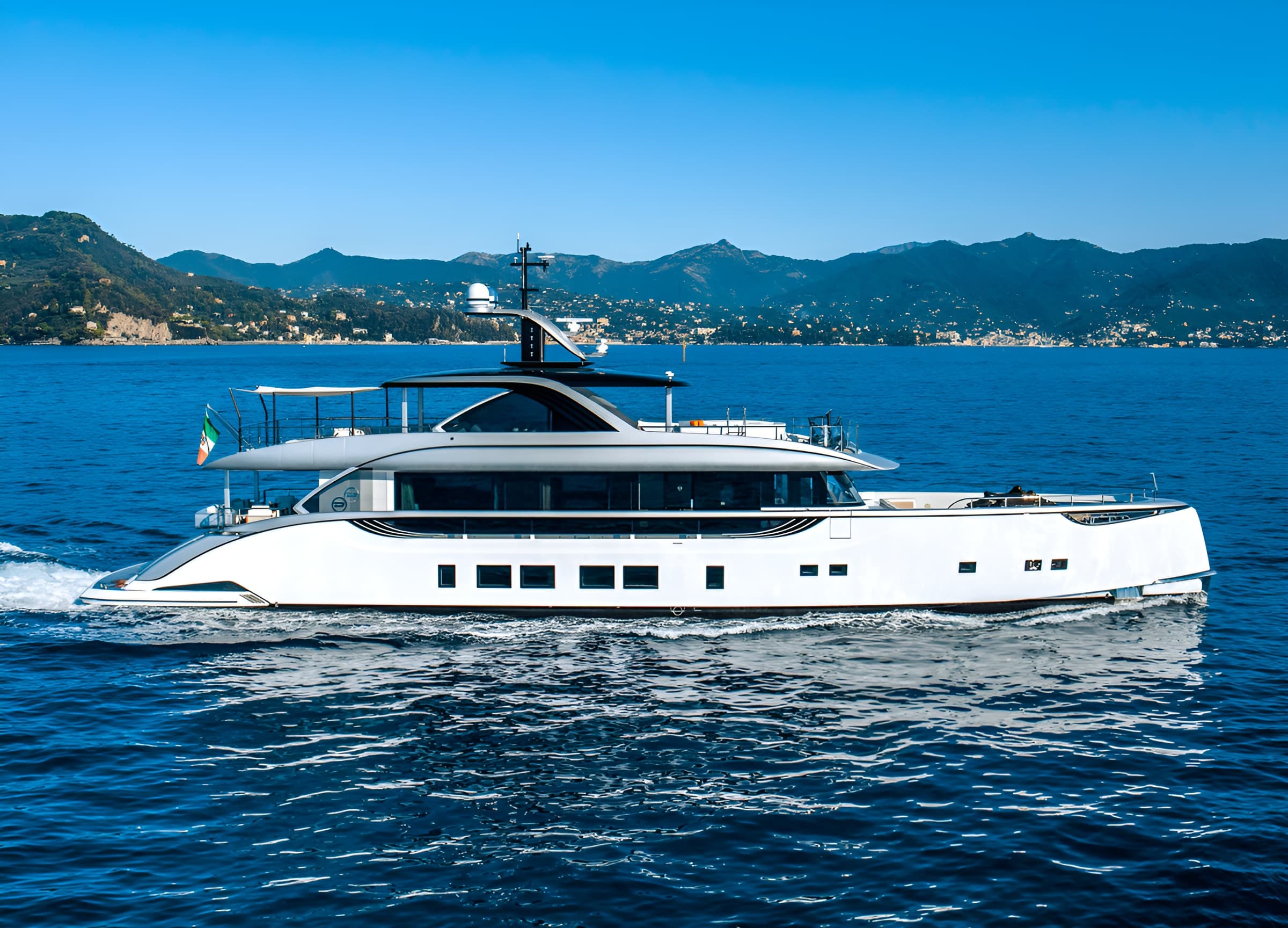 2017 Dynamiq GTT 130 zum Verkauf in Antibes, FR Motor Yacht 5