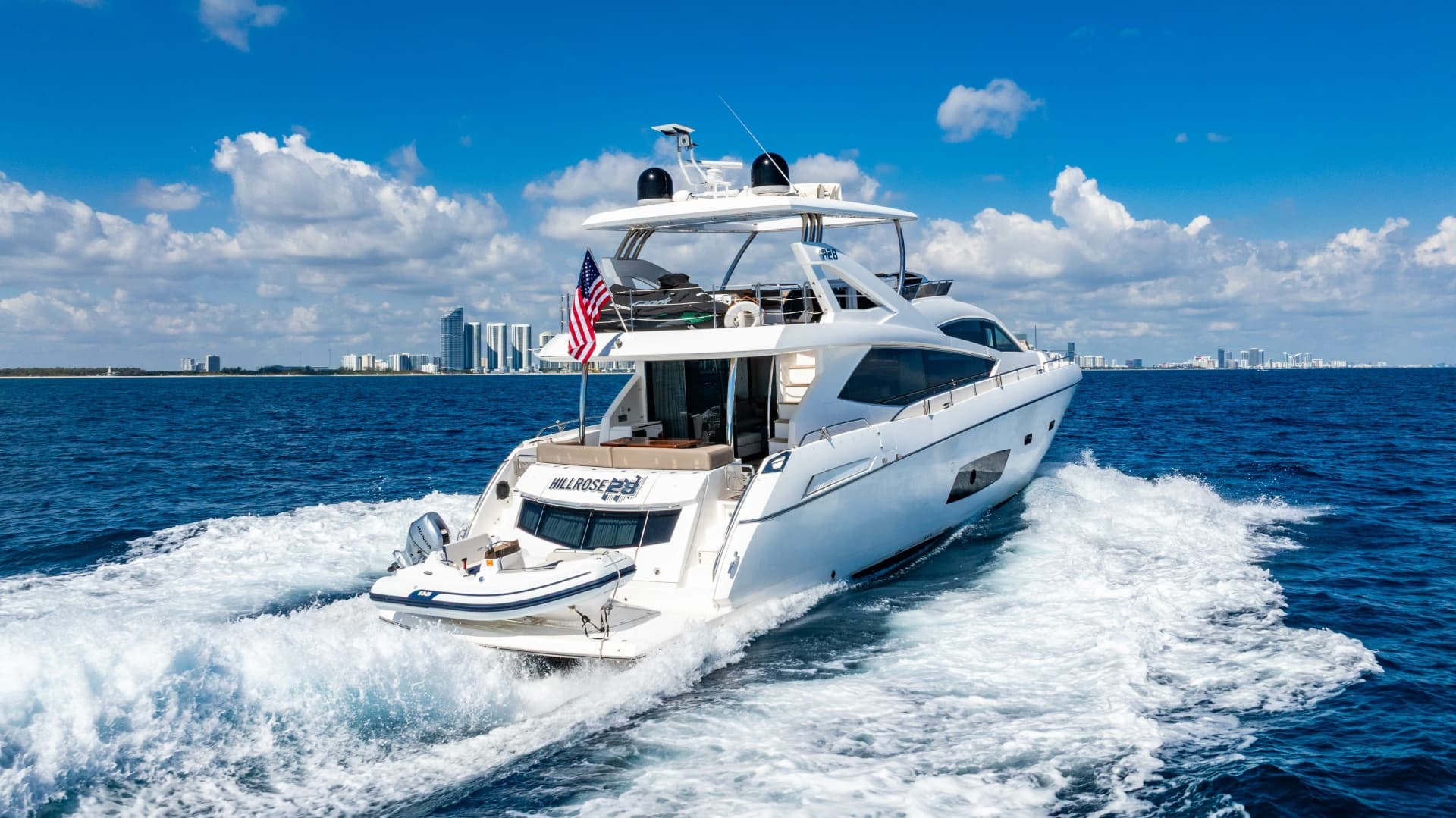 2014 Sunseeker Manhattan 73 for Sale in Miami Beach, Florida Flybridge 2
