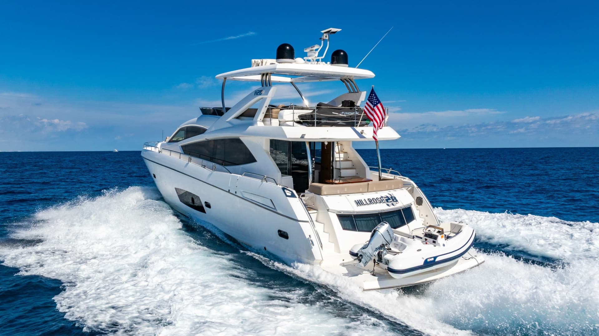 2014 Sunseeker Manhattan 73 for Sale in Miami Beach, Florida Flybridge 4