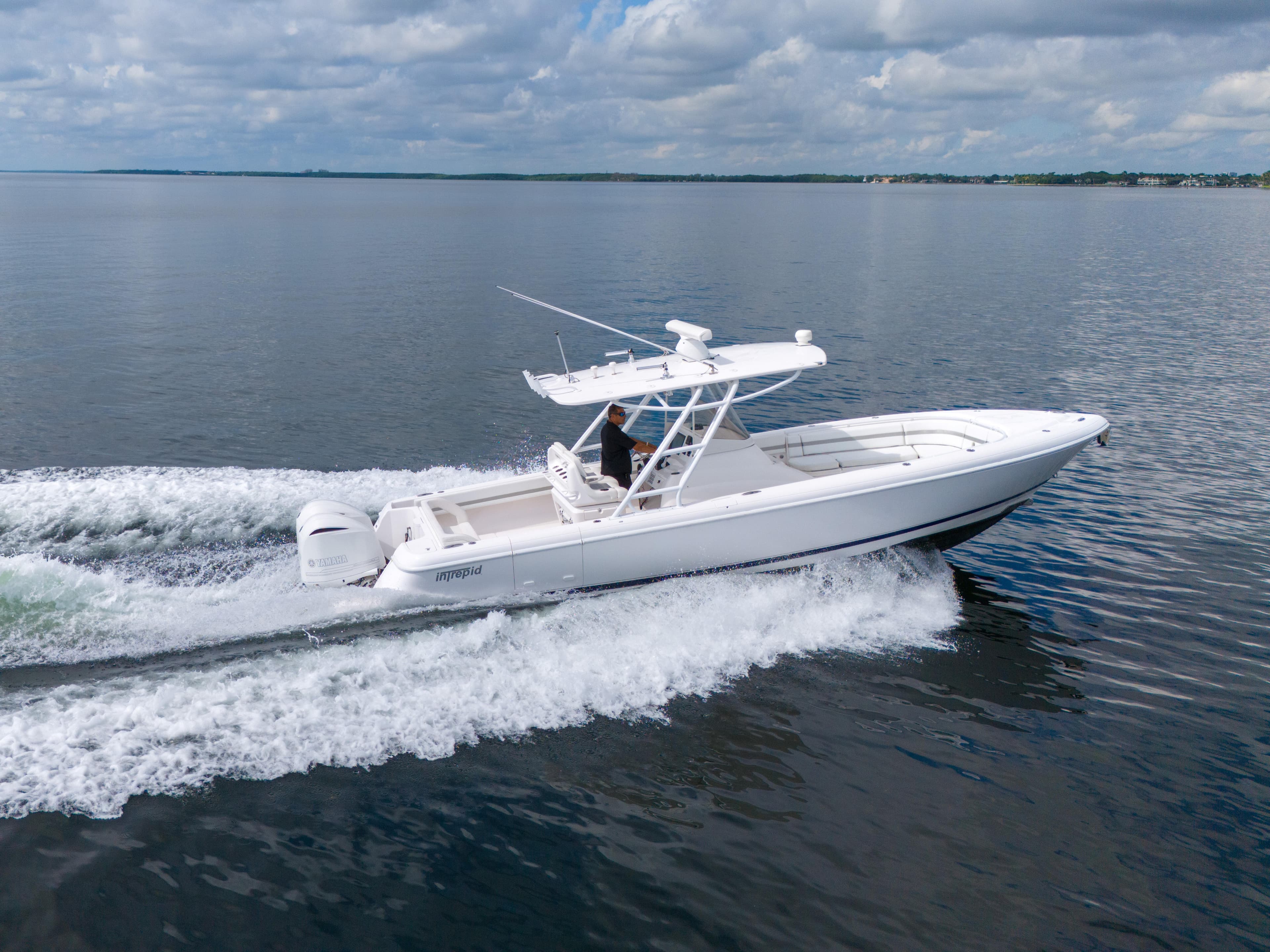 2014 Intrepid Powerboats 327 CC for Sale in Miami, Florida Center Console