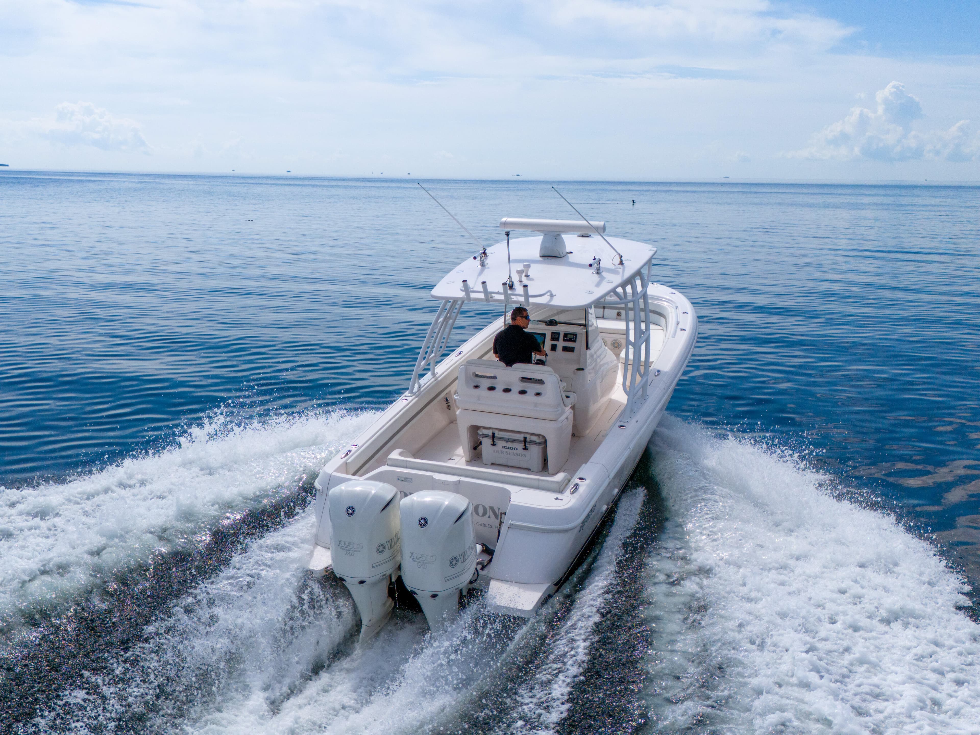 2014 Intrepid Powerboats 327 CC for Sale in Miami, Florida Center Console 4